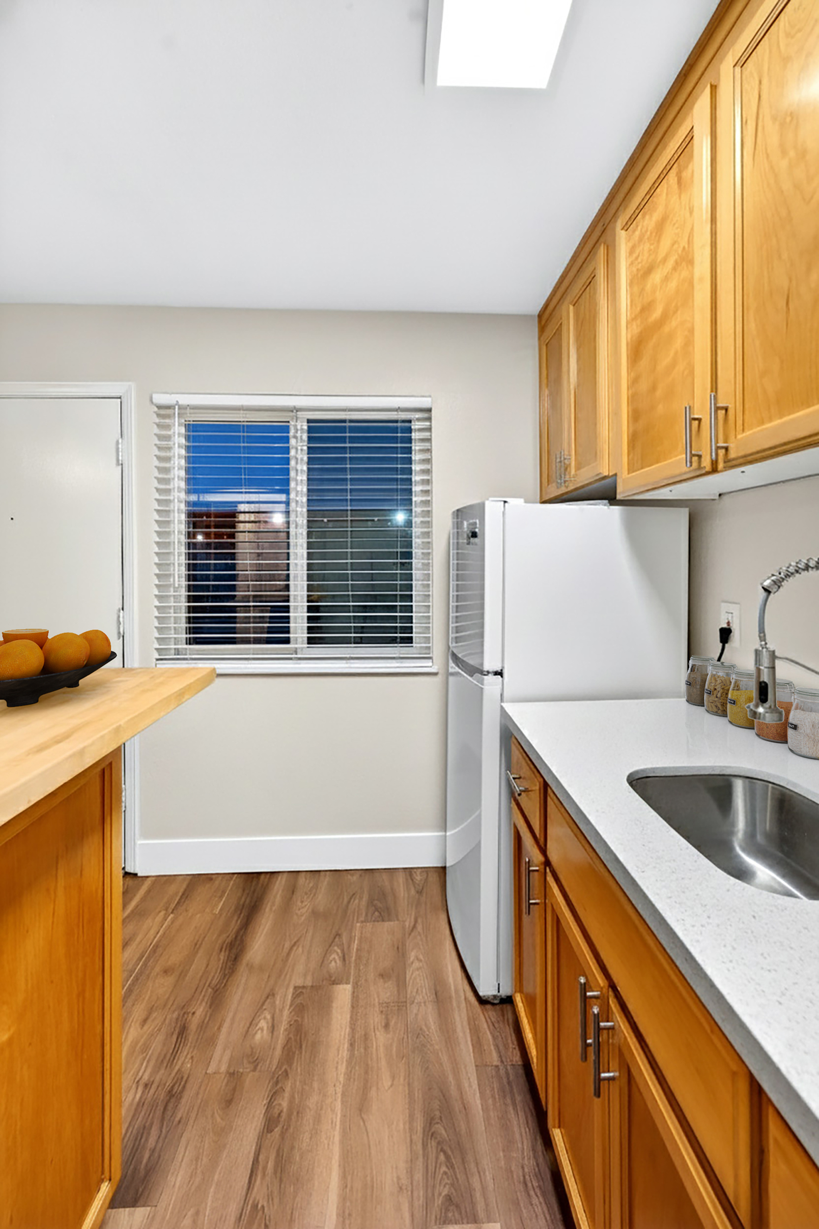2 bedroom kitchen