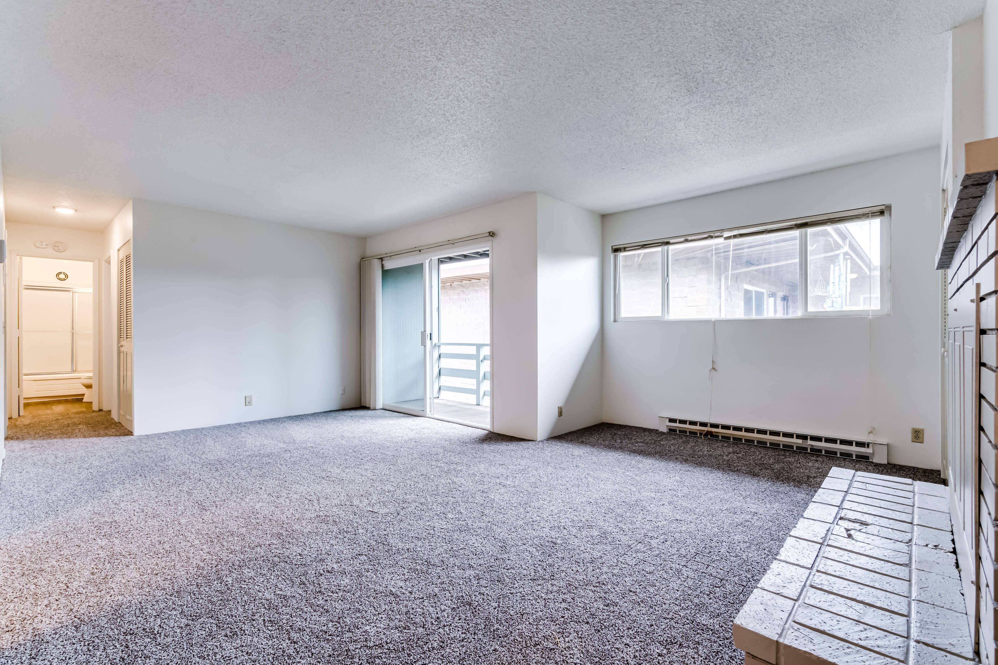 2x1 Living Room