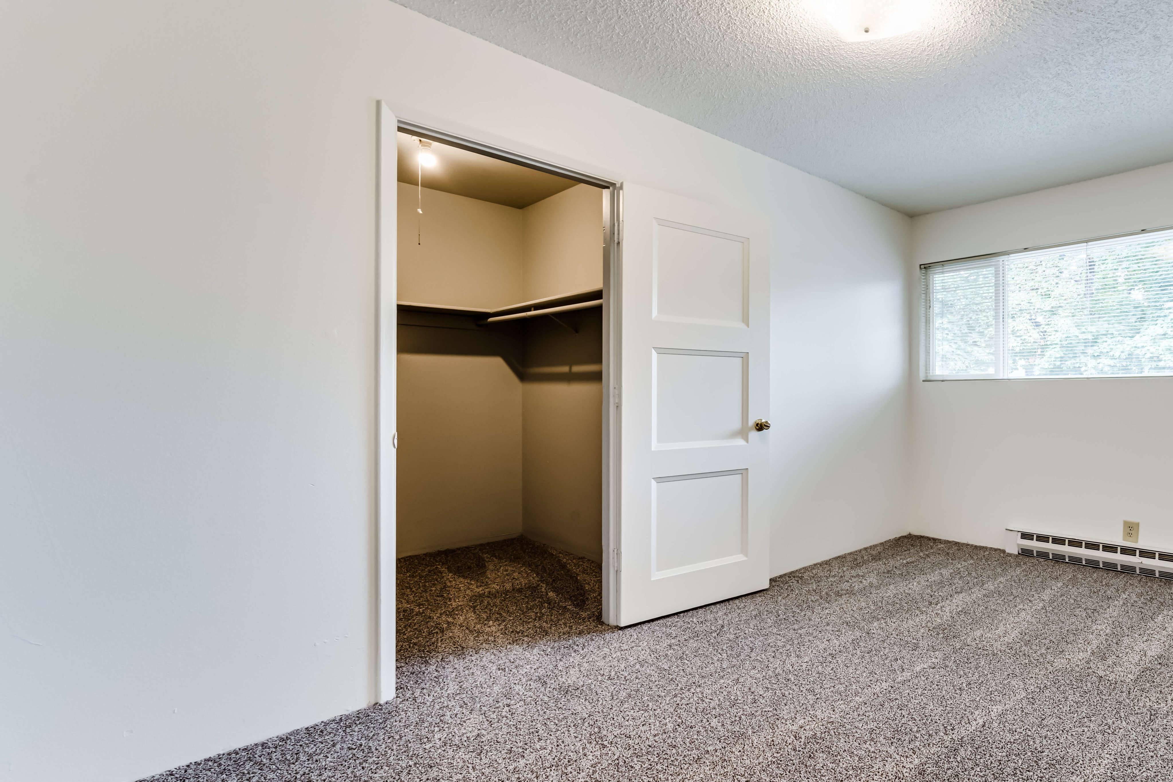 2x1 Bedroom