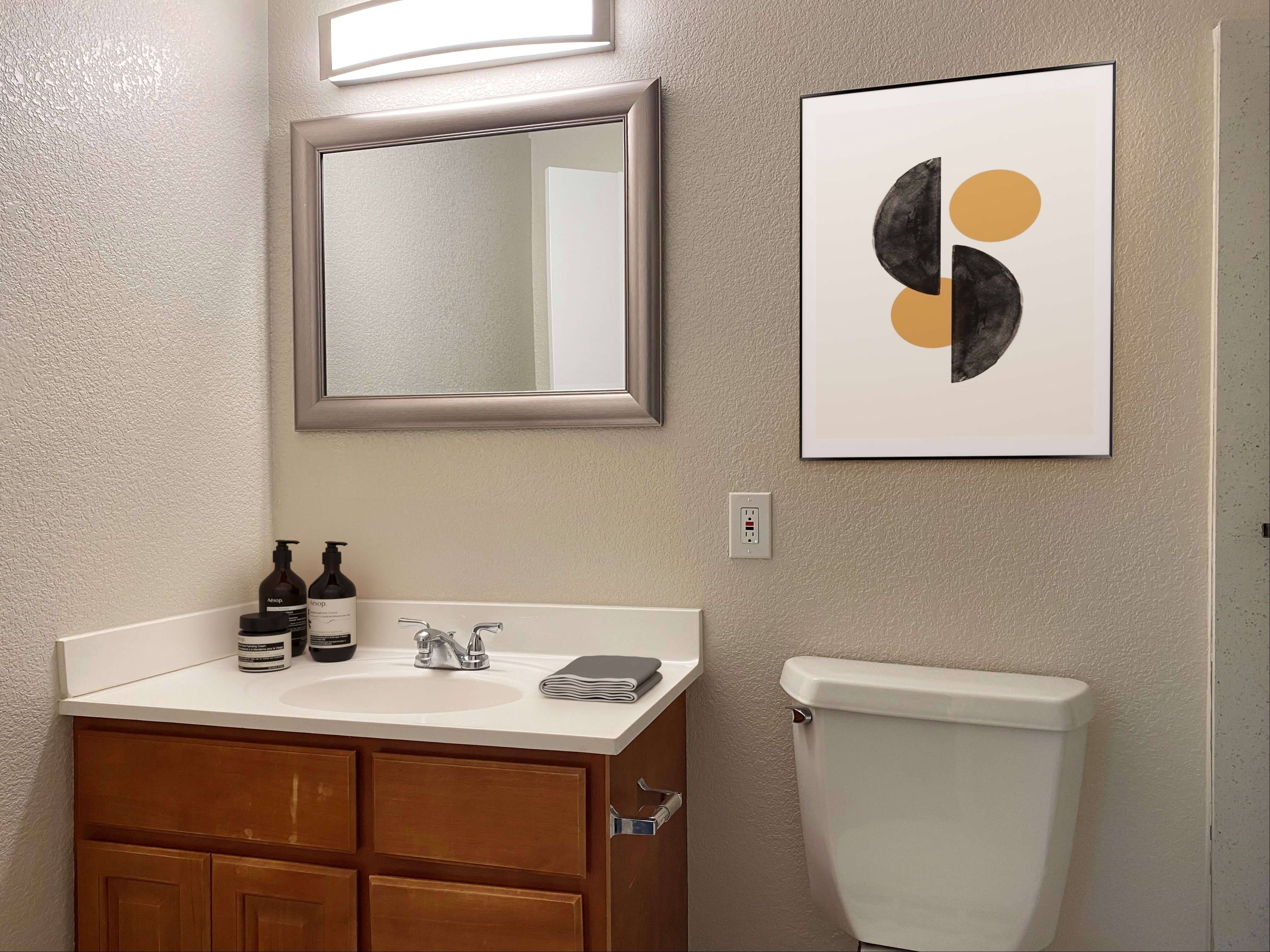 3x2 3 Bed Apartment Sunhill Apartments