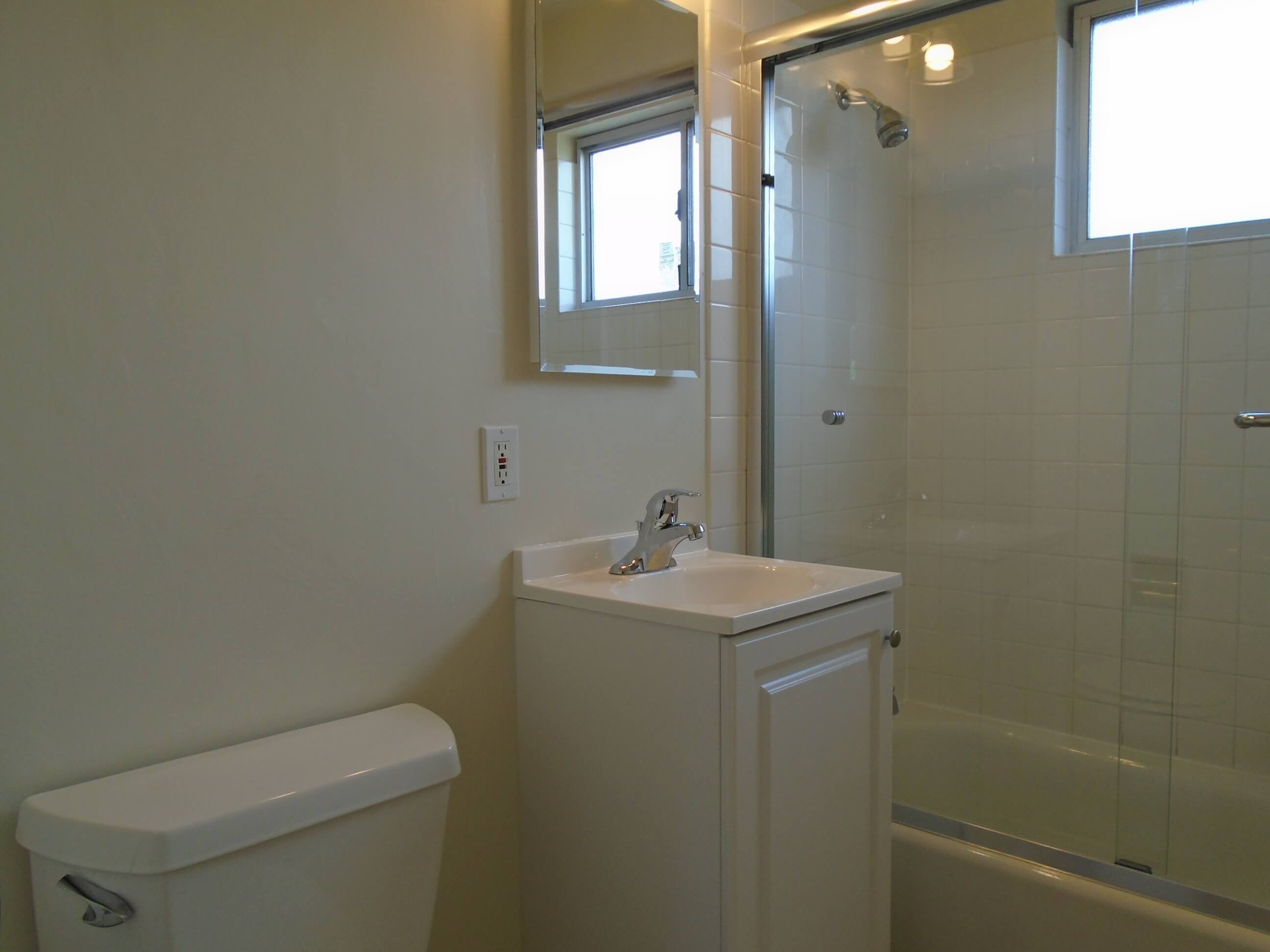 2x1 Bathroom