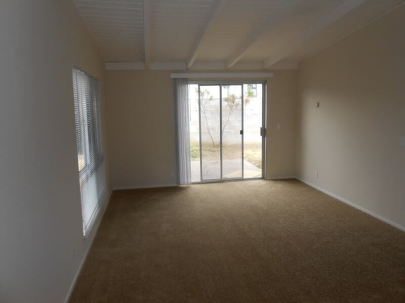 3x1 Living Room