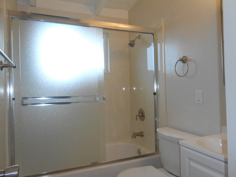 3x1 Bathroom