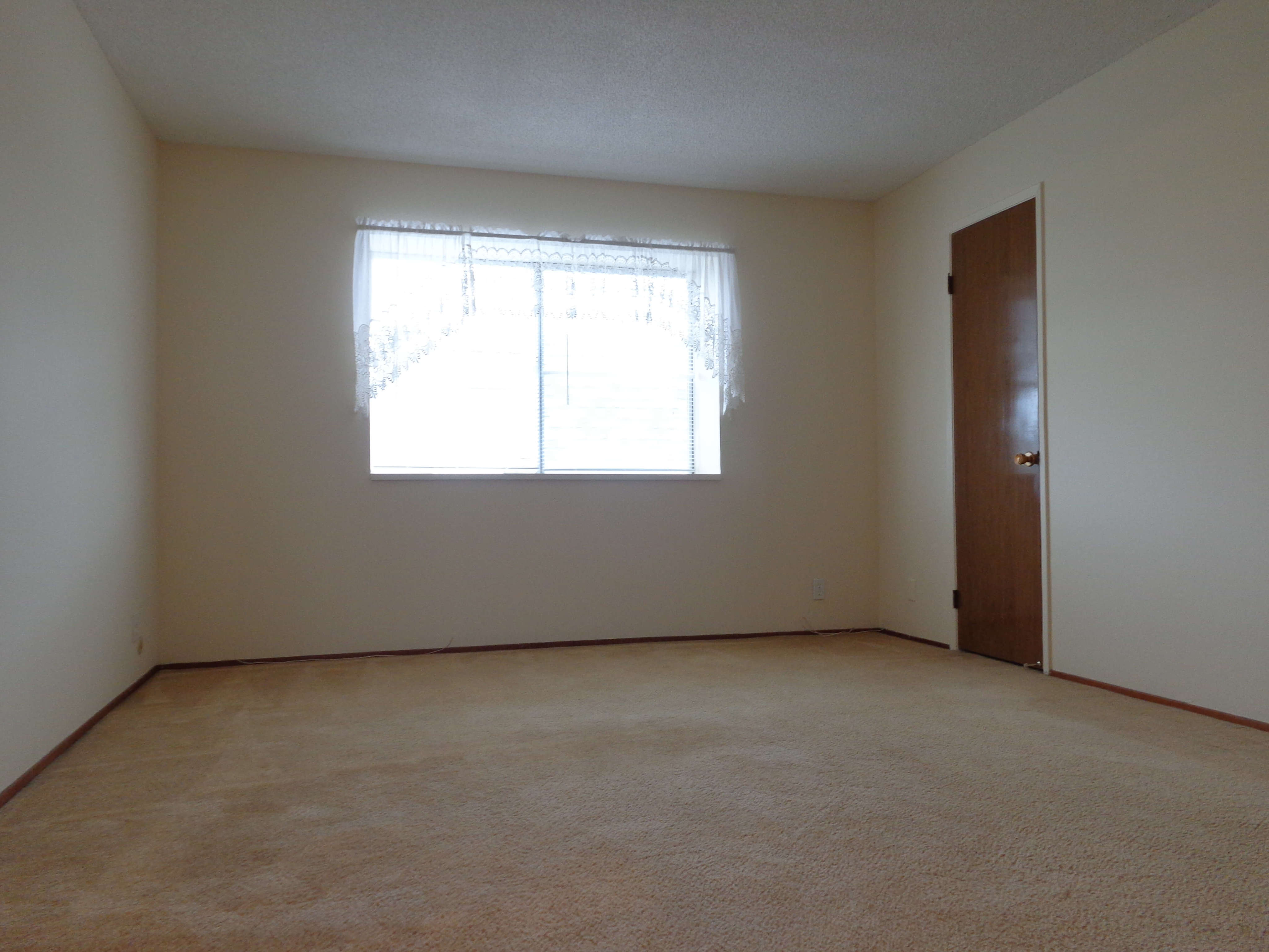 2x2 Bedroom