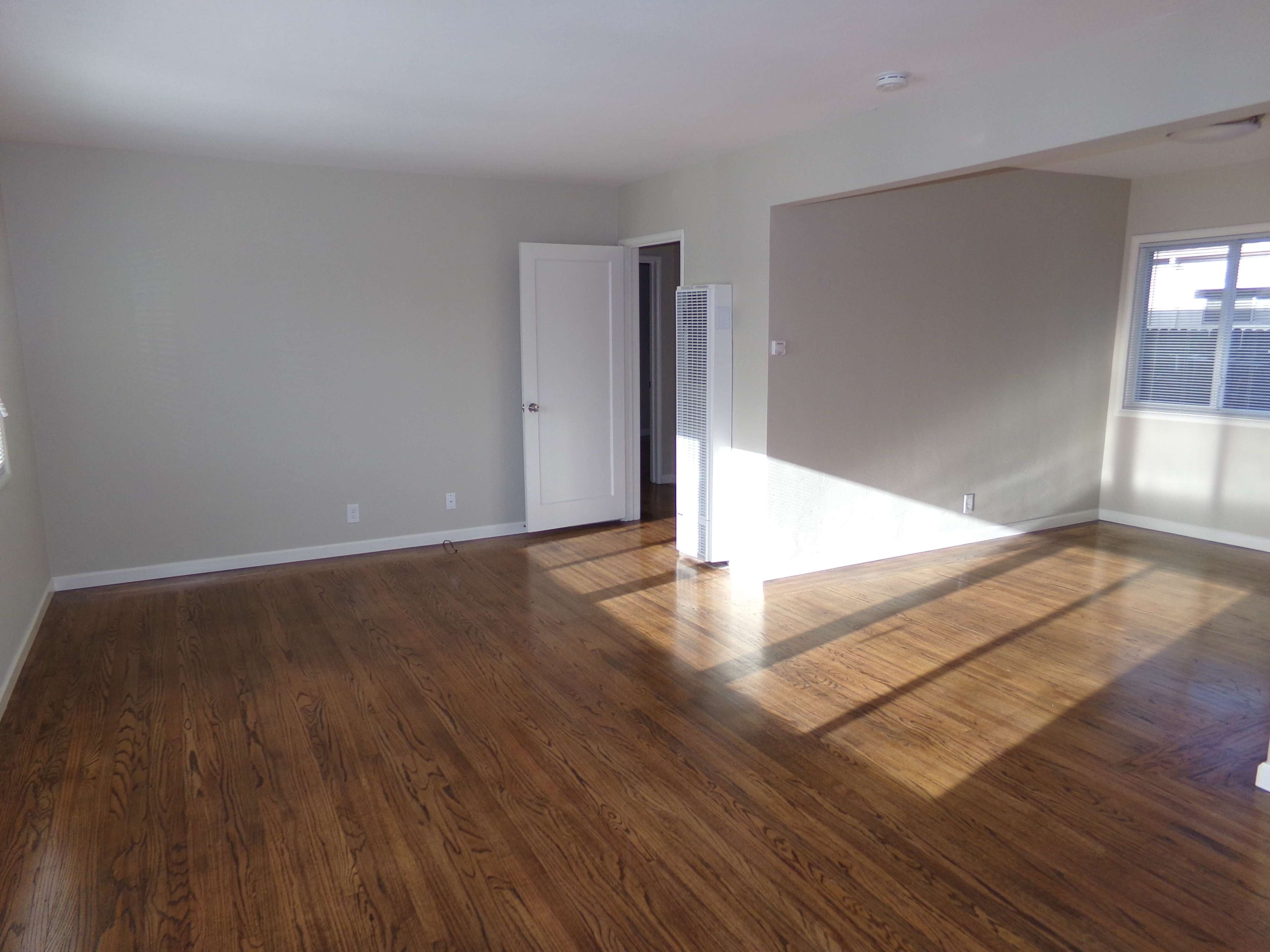 2x1 Living Room