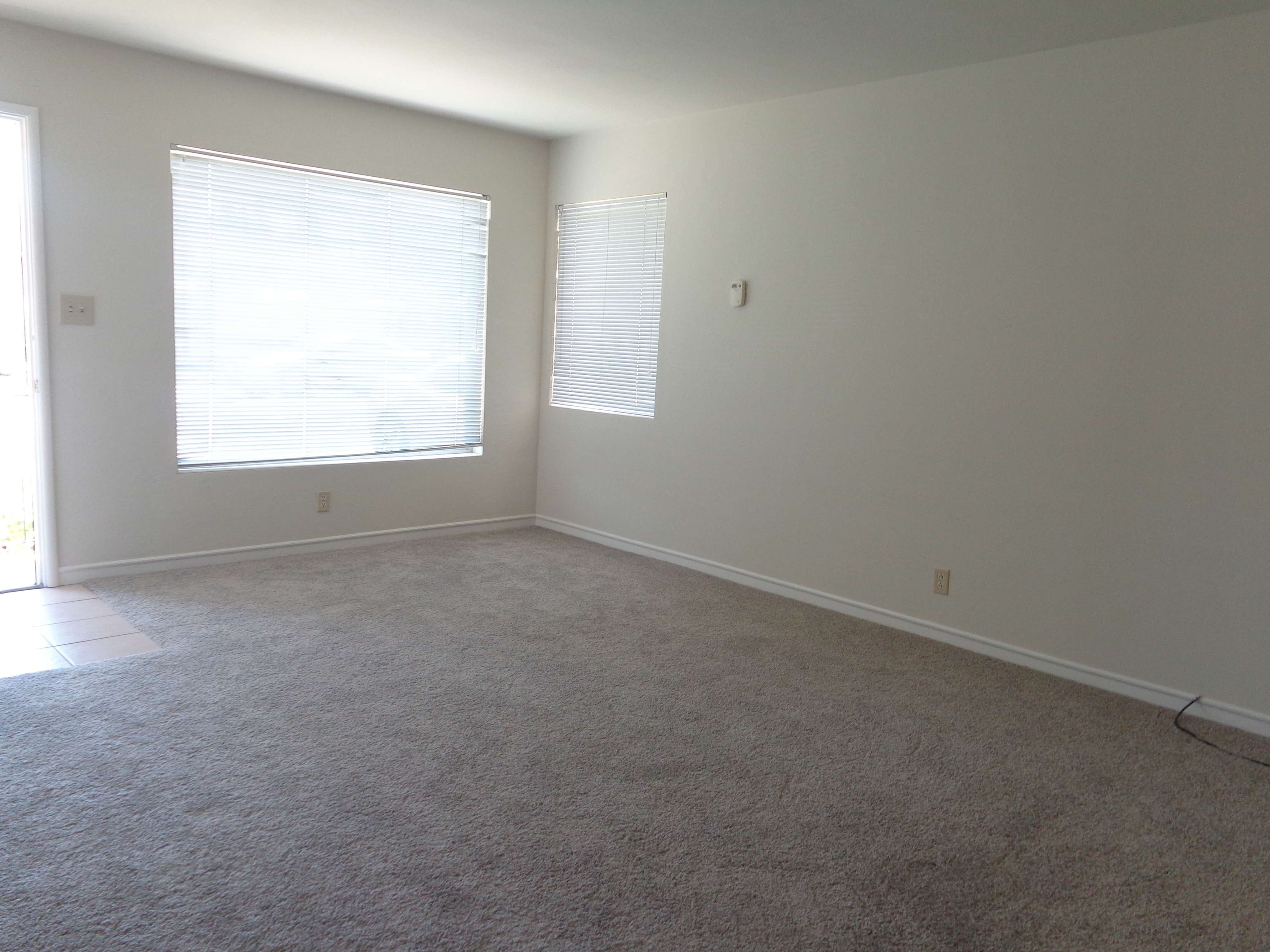 2x1 Living Room
