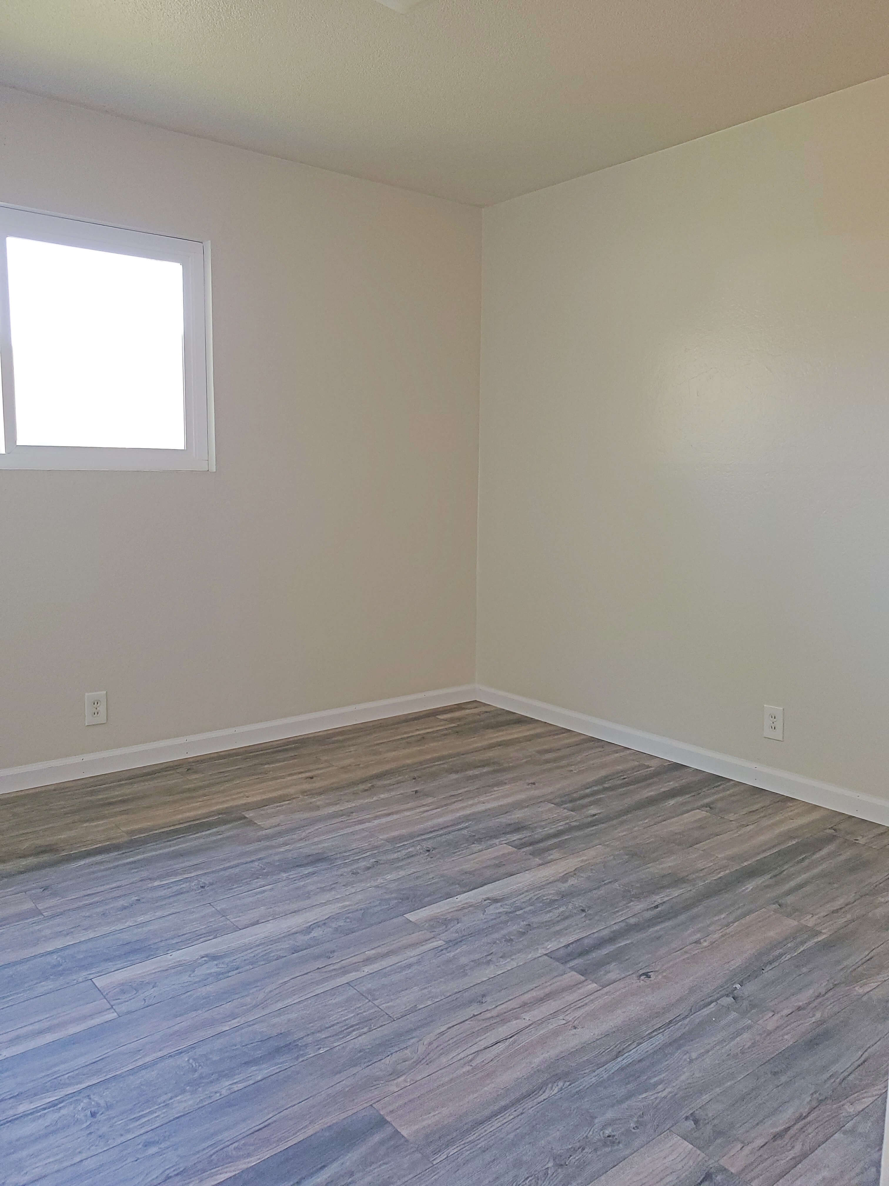 2x1 Bedroom