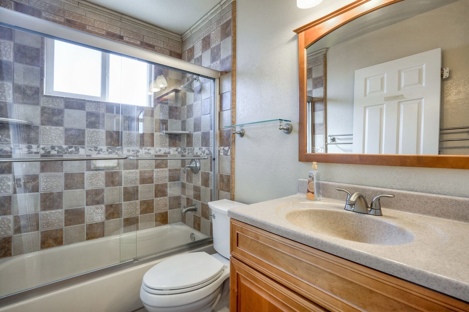 3x1 Bathroom