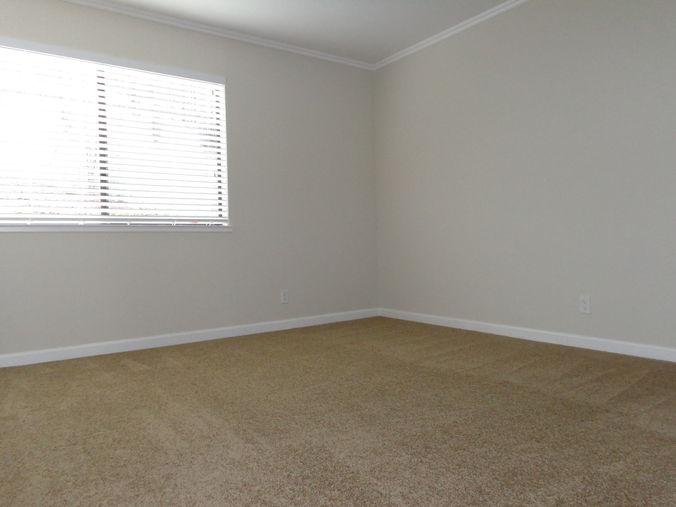 2x2 Bedroom