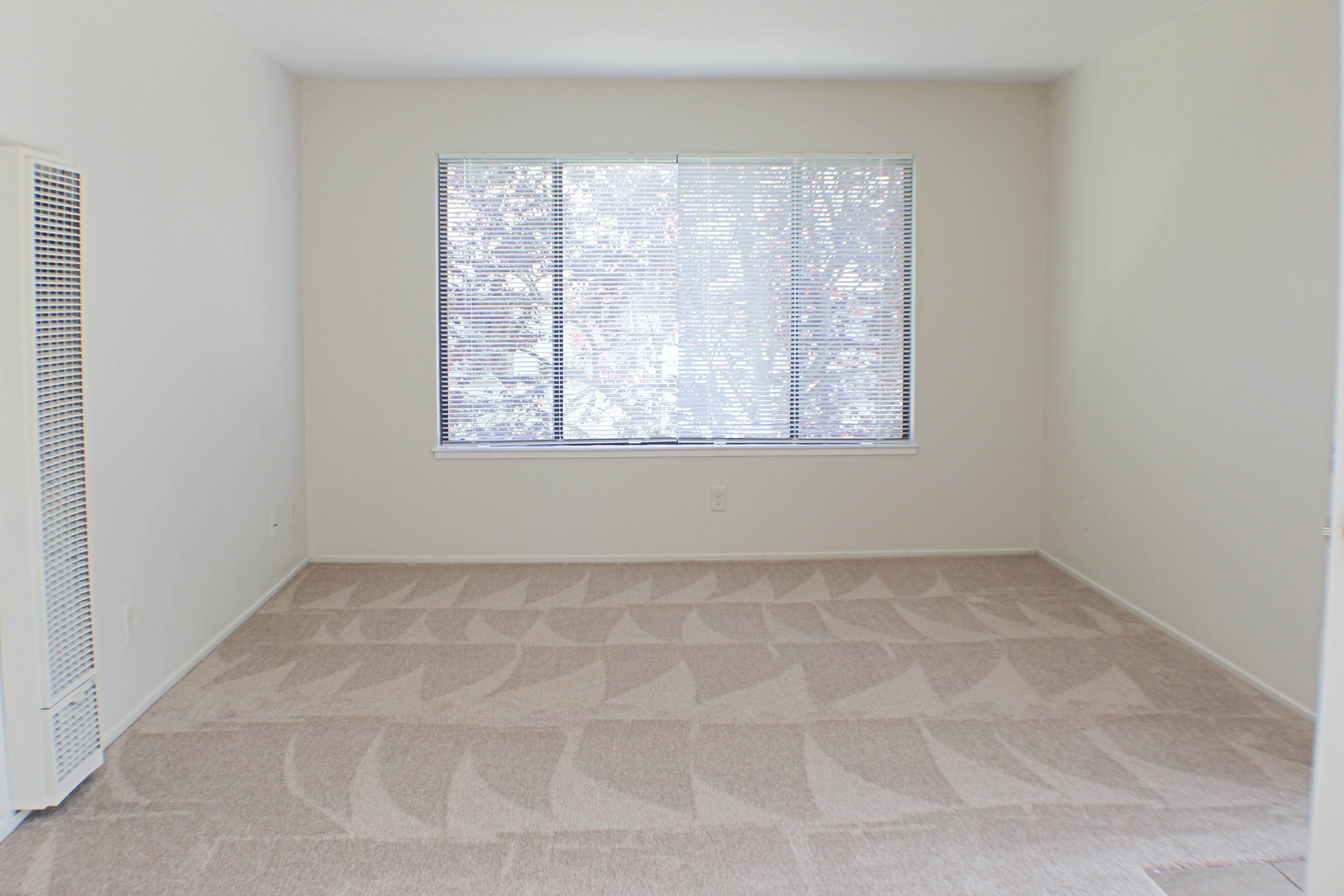 2x2 Living Room