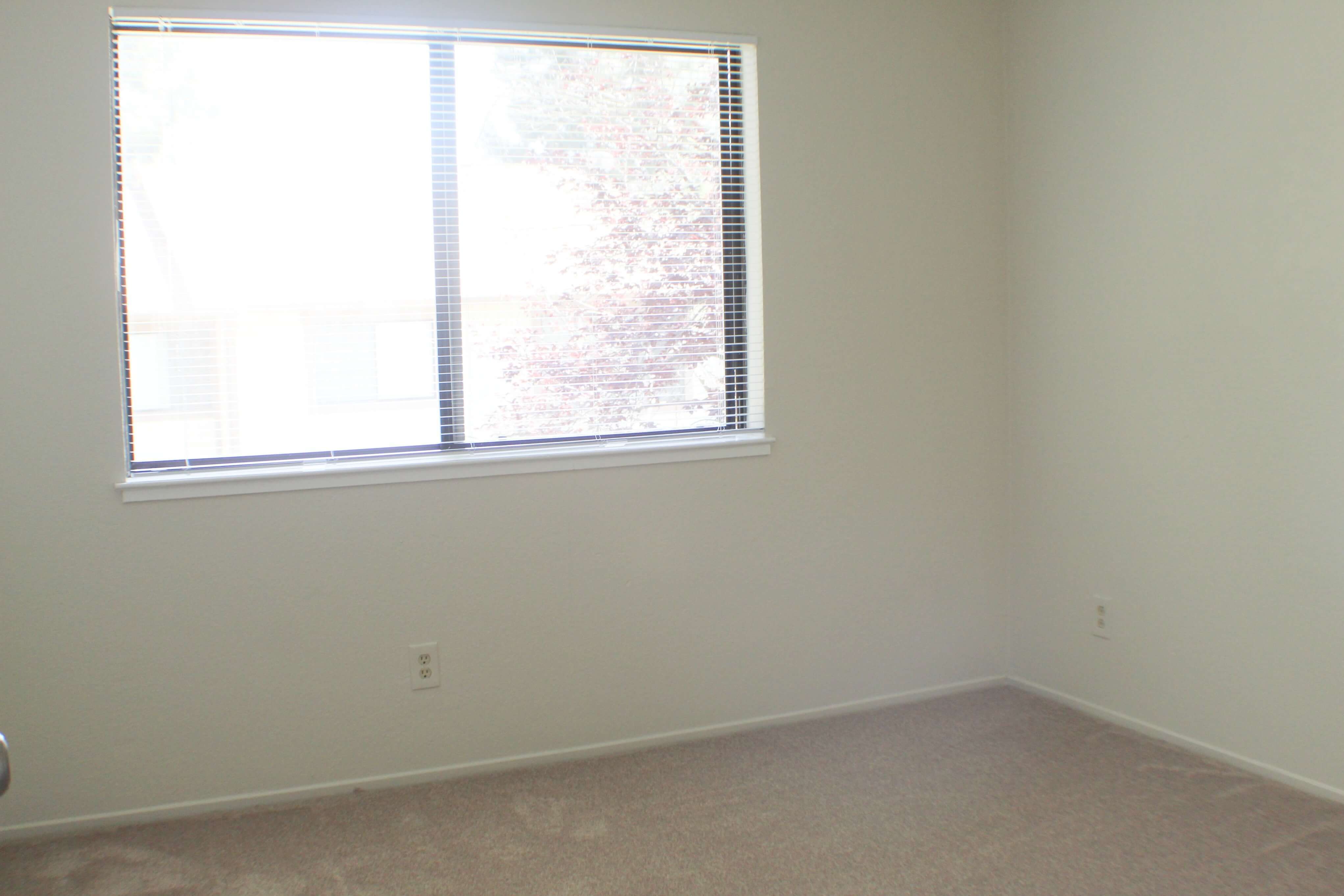 2x2 Bedroom