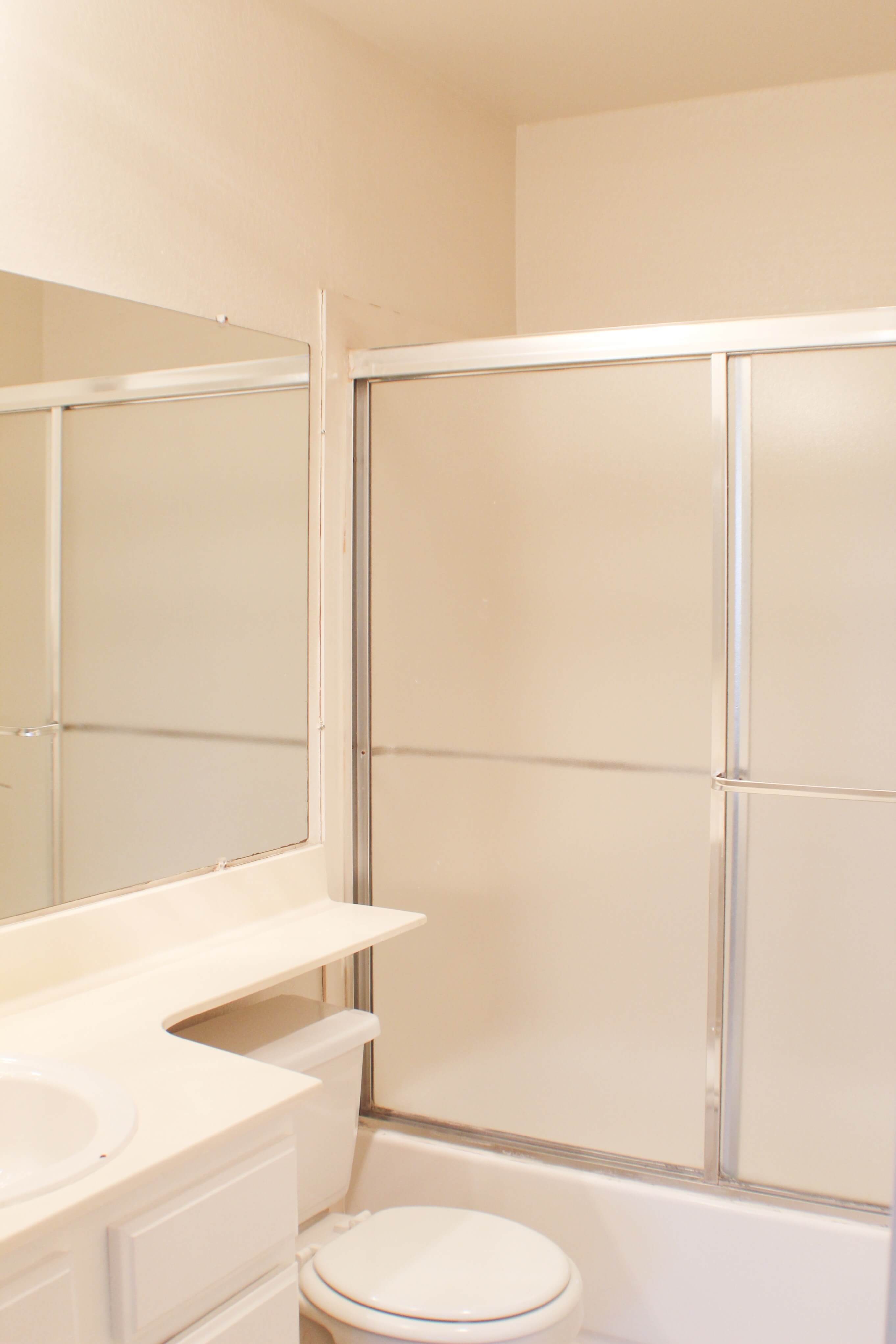 2x2 Bathroom