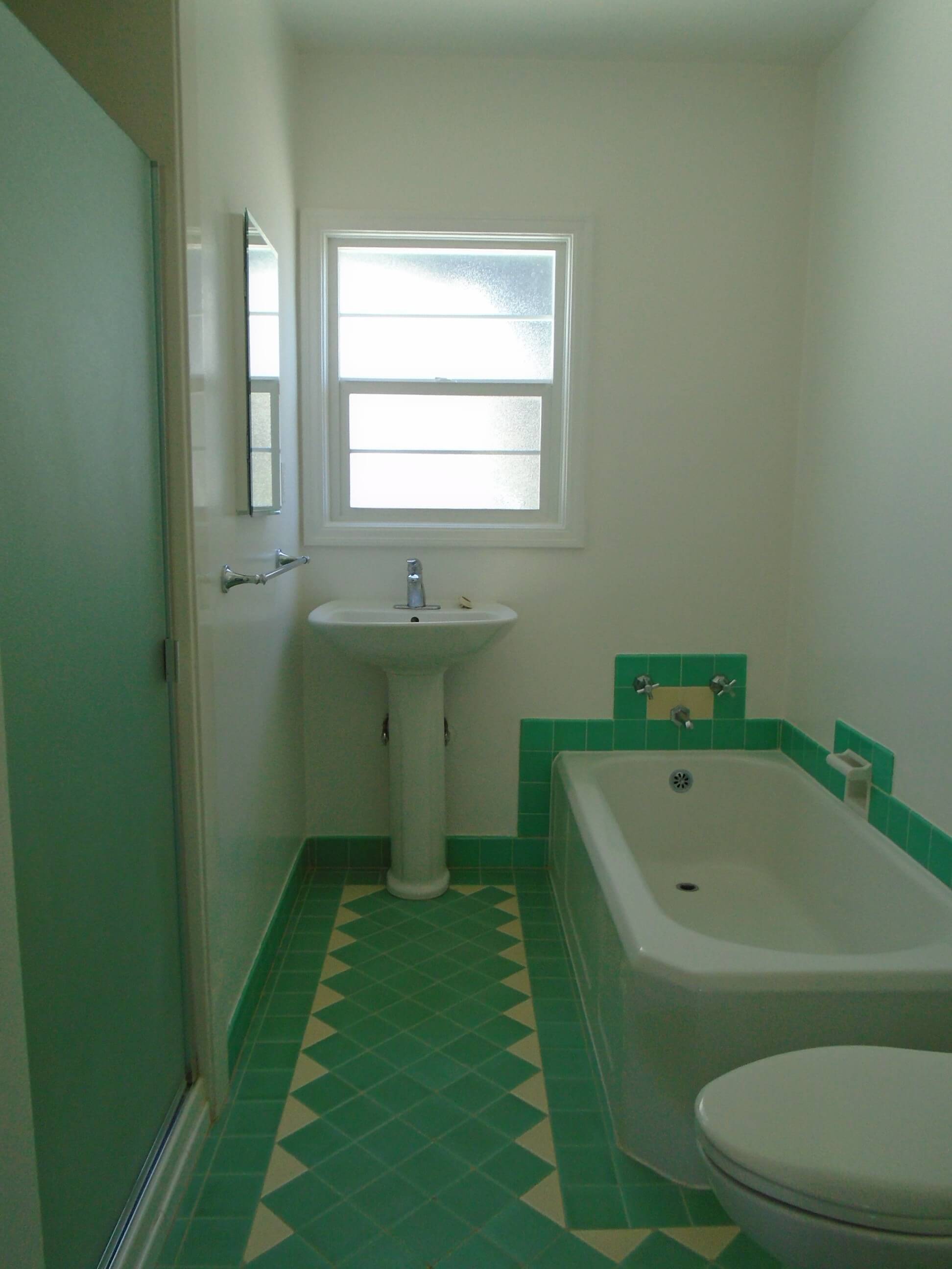 2x1 Bathroom