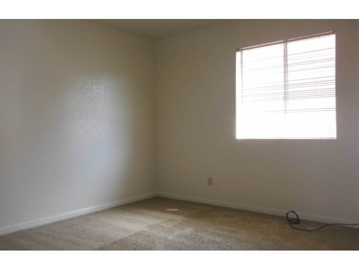 4x1 Bedroom