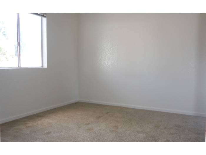 4x1 Bedroom