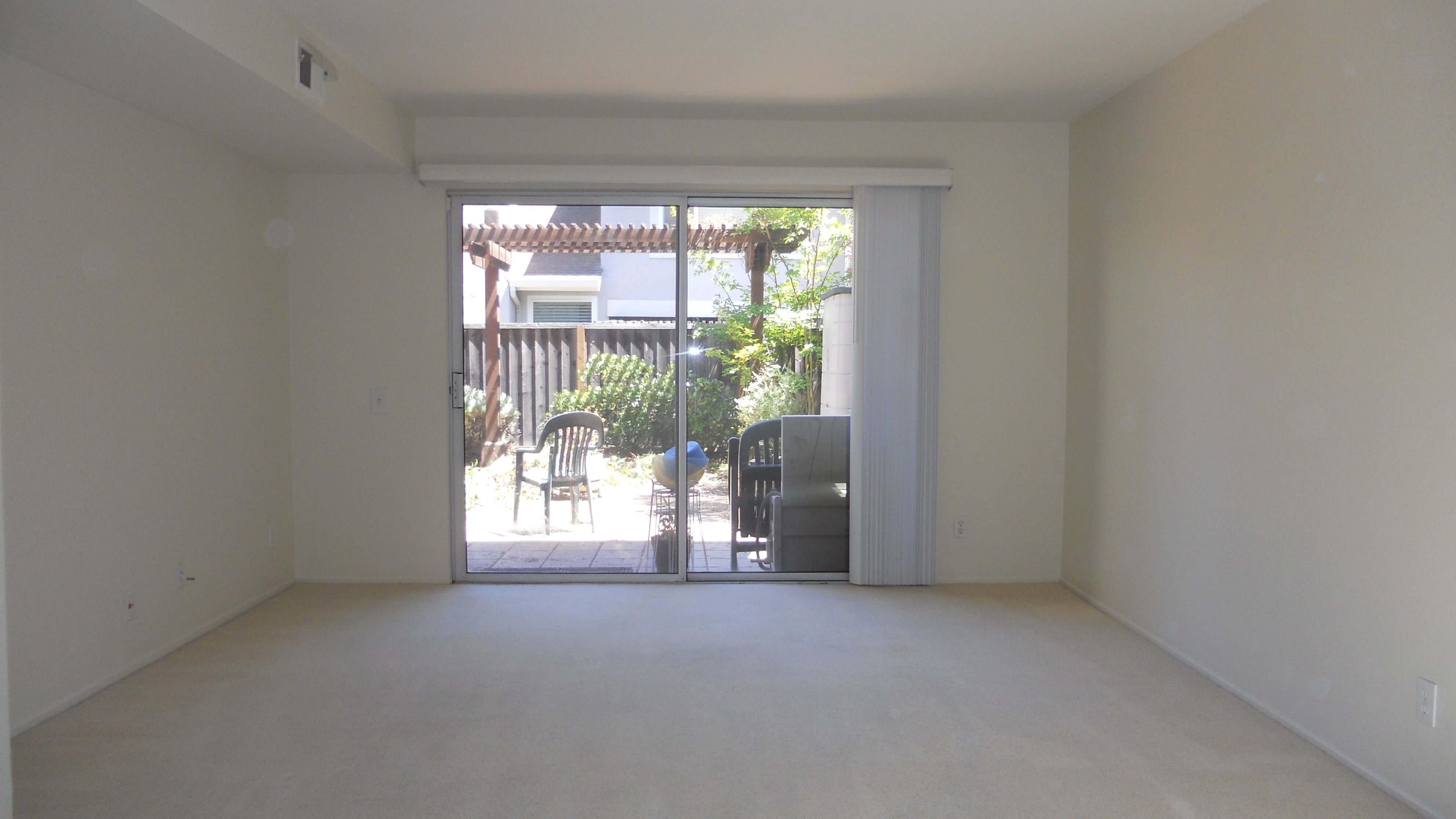 3x2.5 Living Room