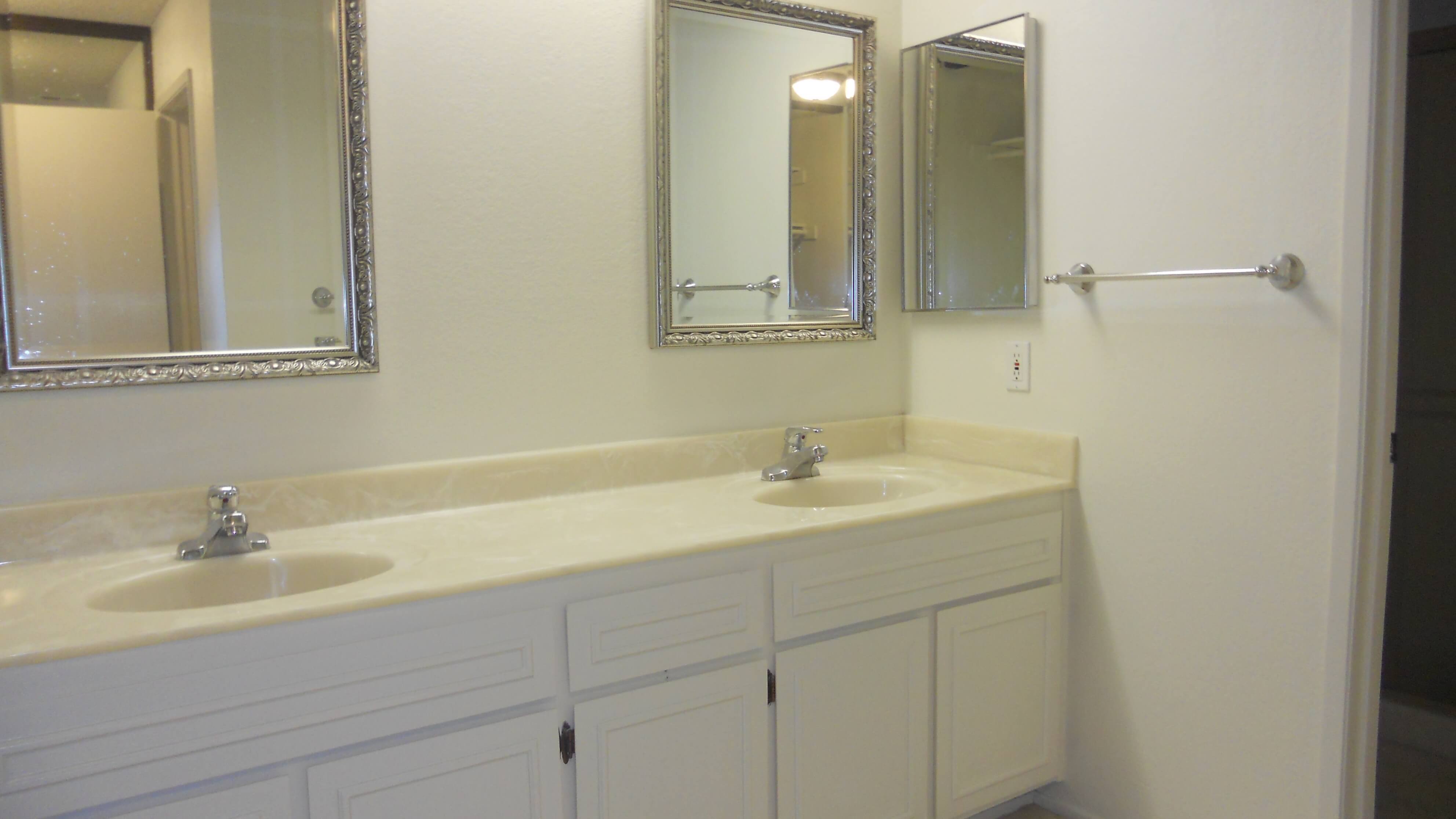 3x2.5 Bathroom