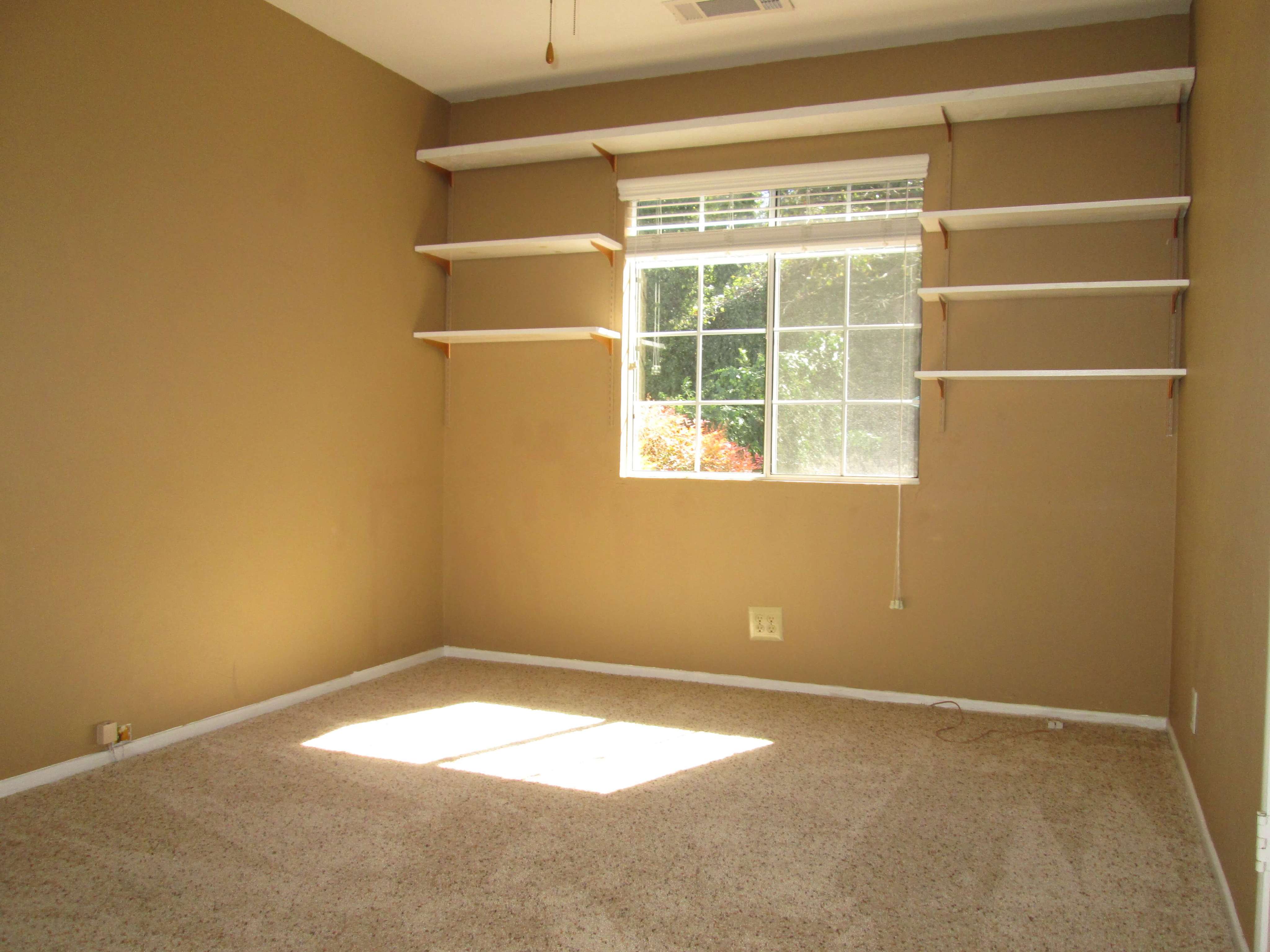 4x2 Bedroom