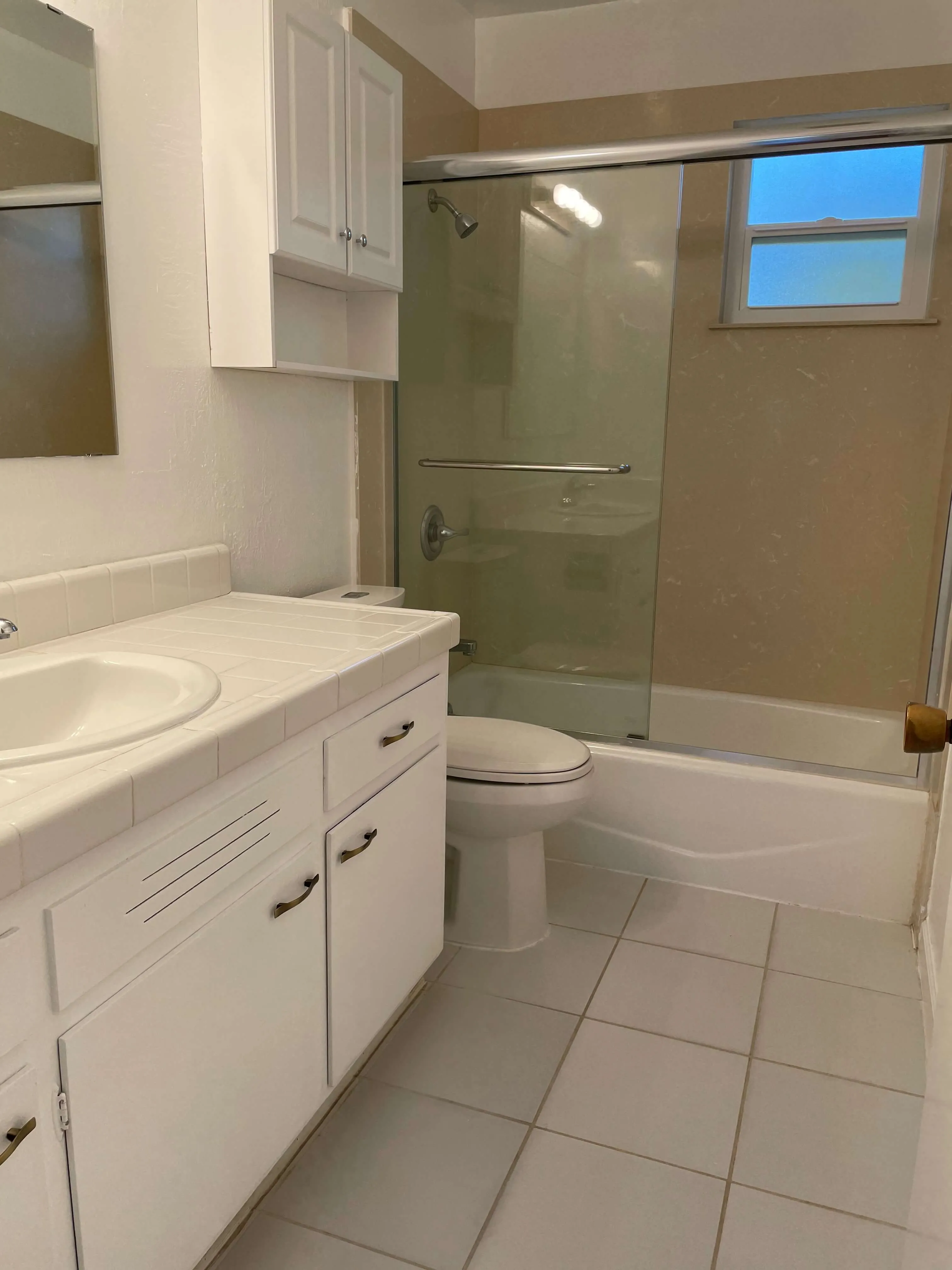 2x1 Bathroom