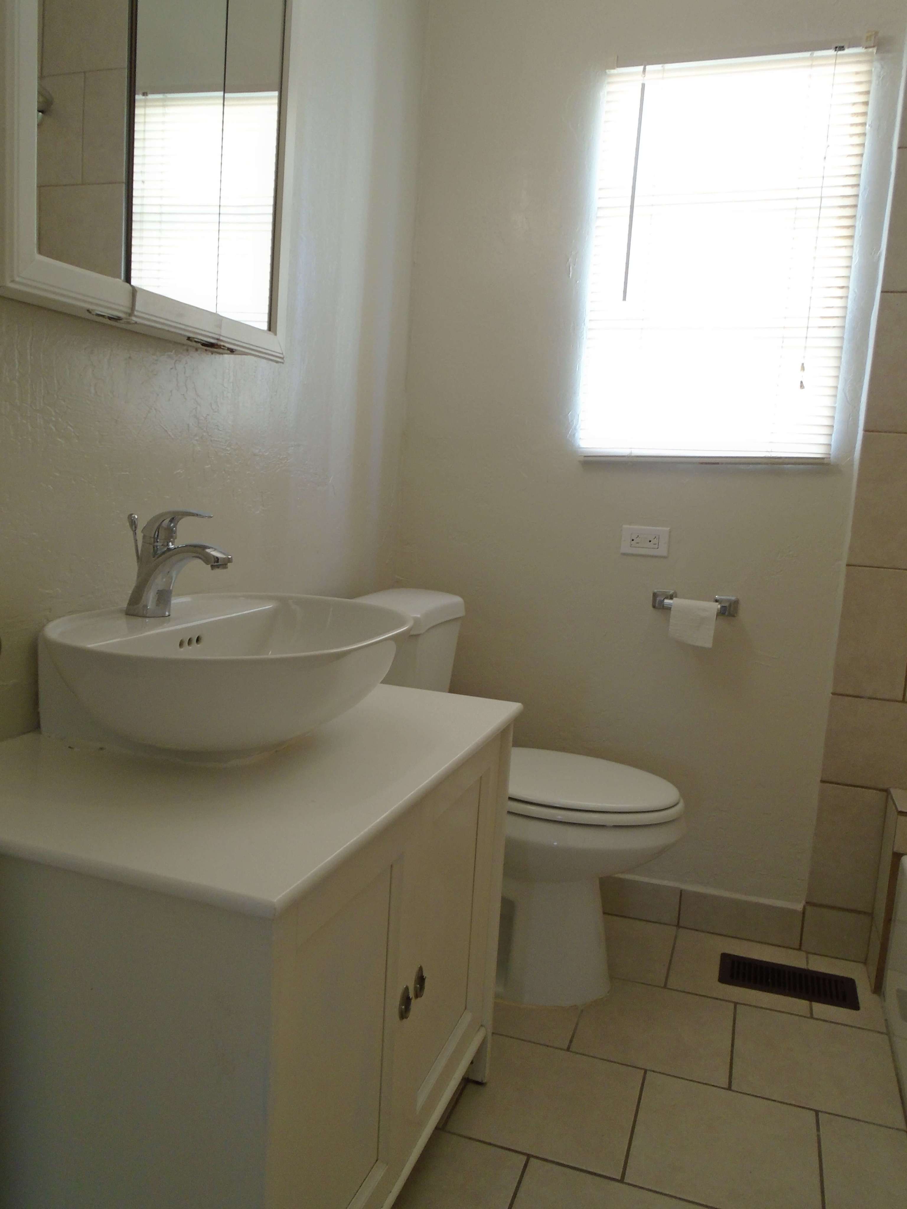 2x1 Bathroom
