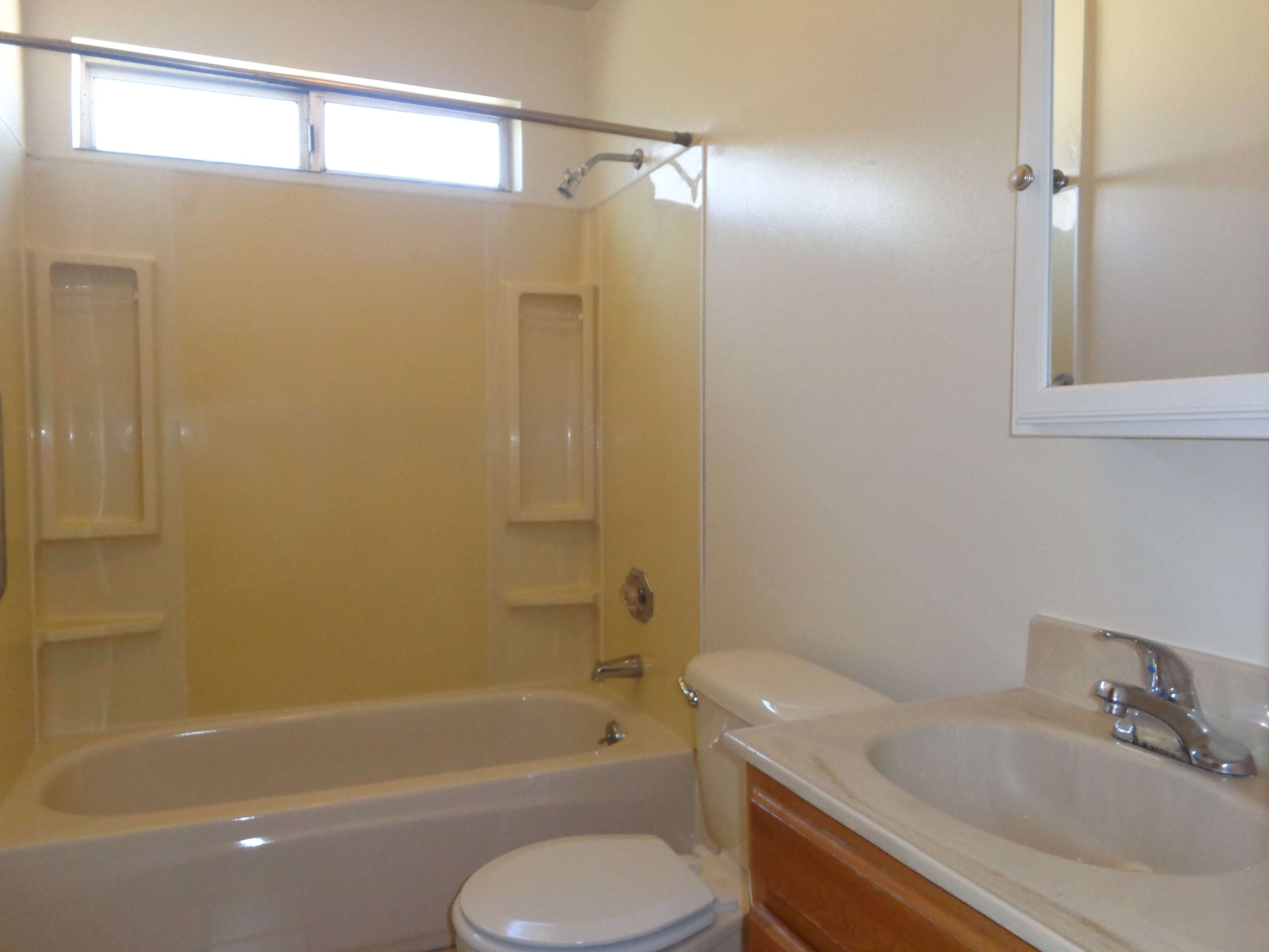 0x1 Bathroom
