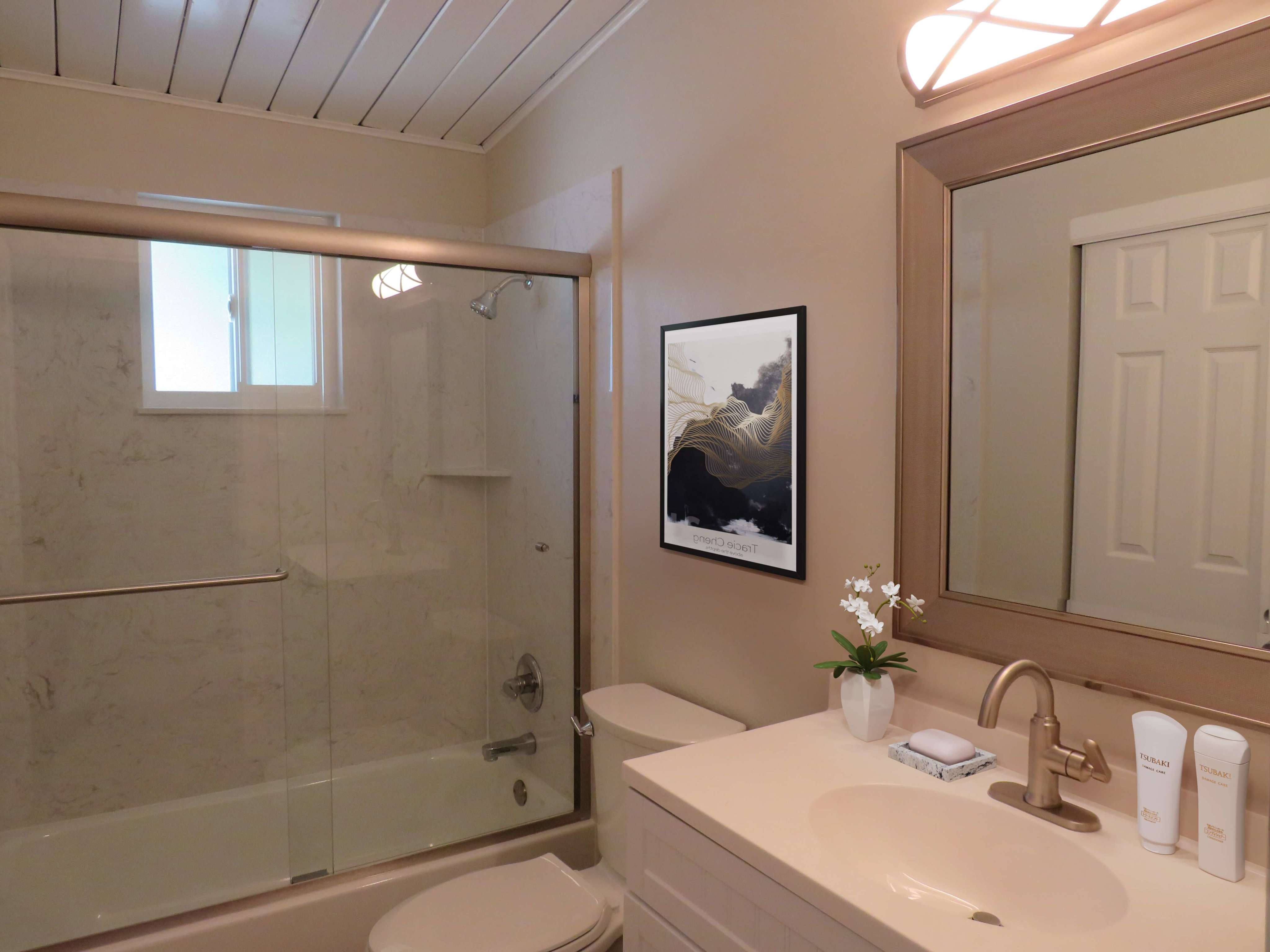 2x1 Bathroom
