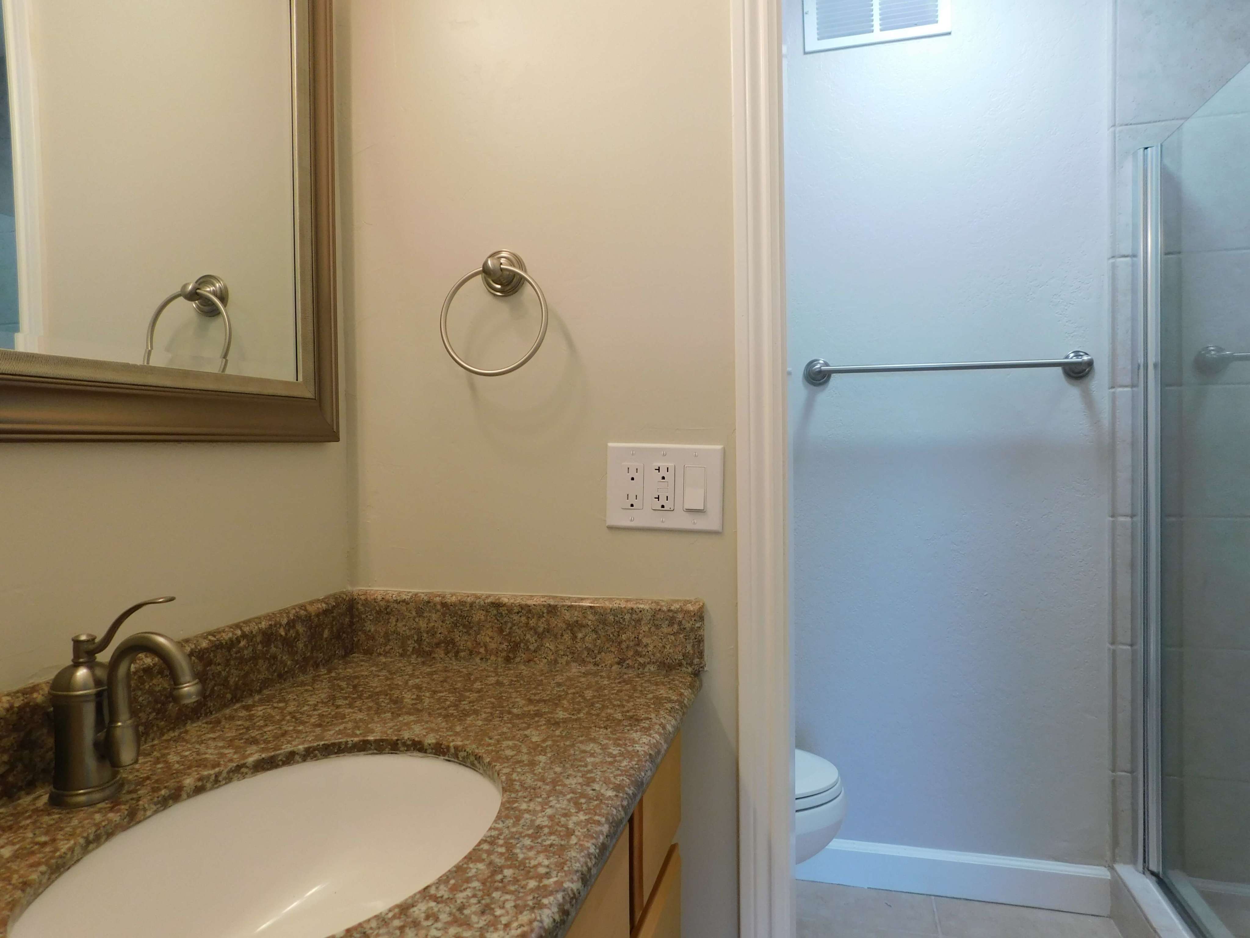 4x2.5 Bathroom