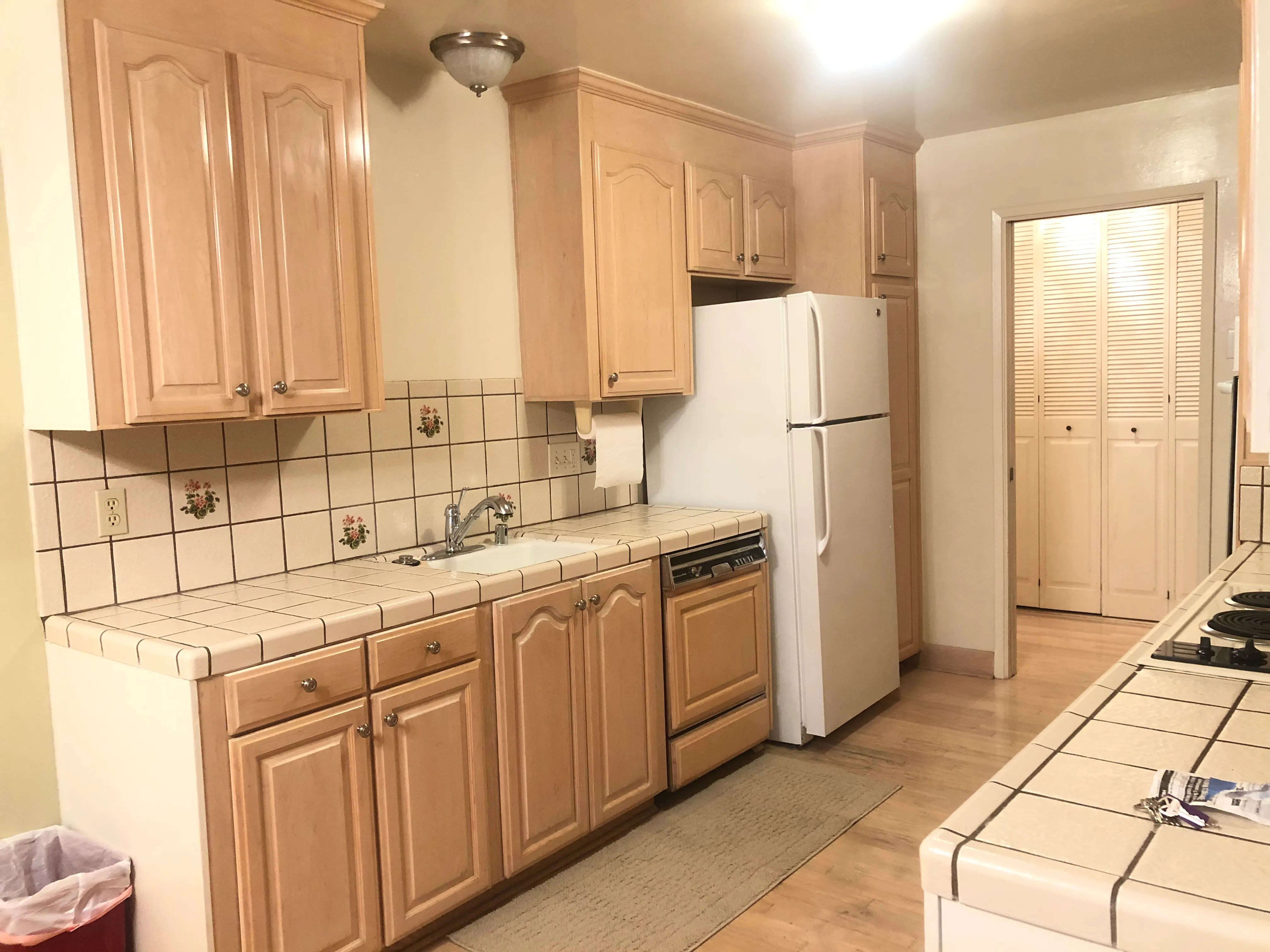 2x2 Kitchen