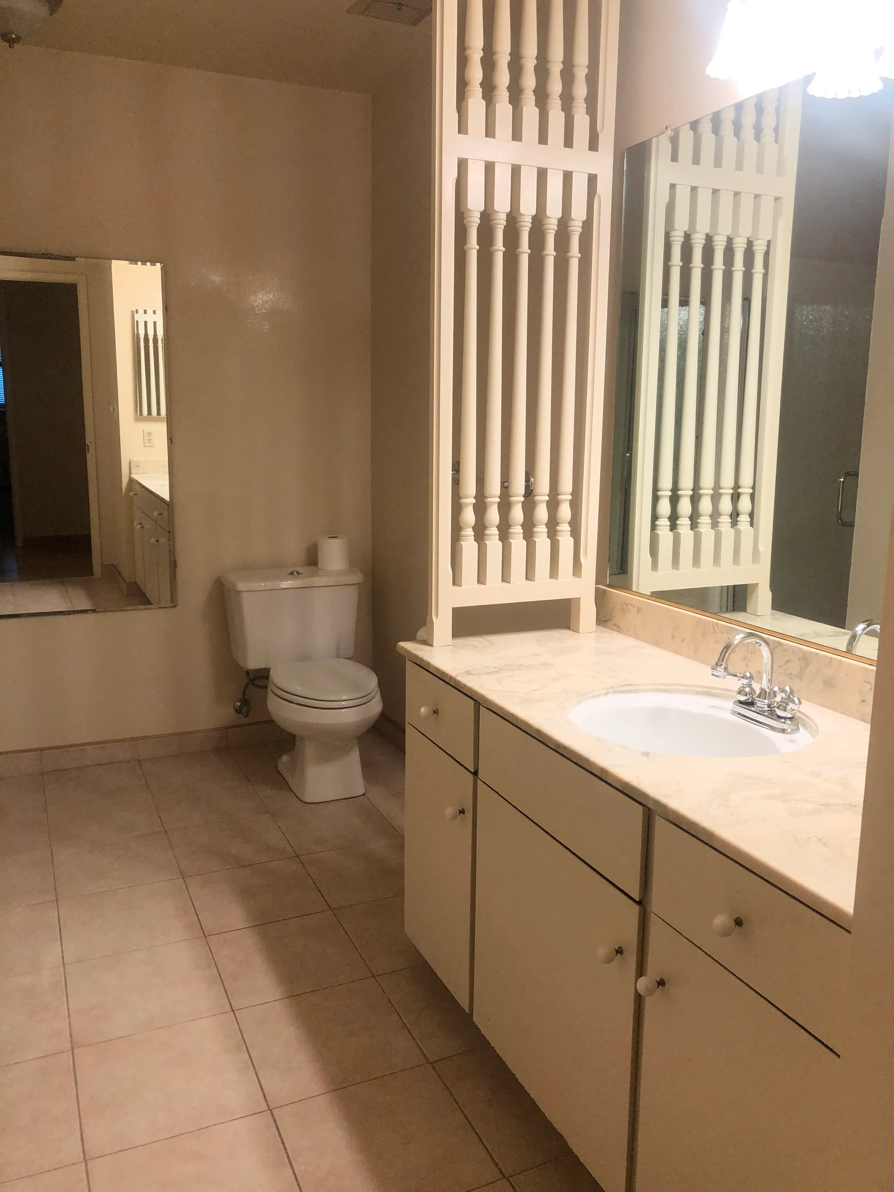 2x2 Bathroom