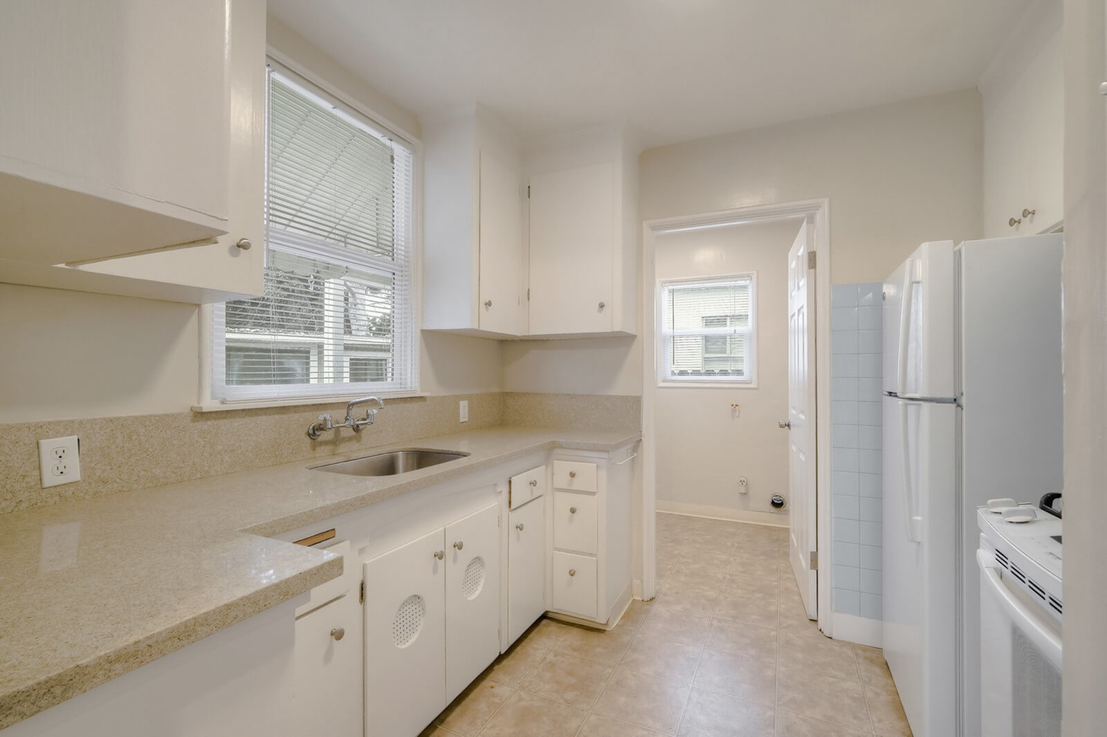 1x1 Kitchen