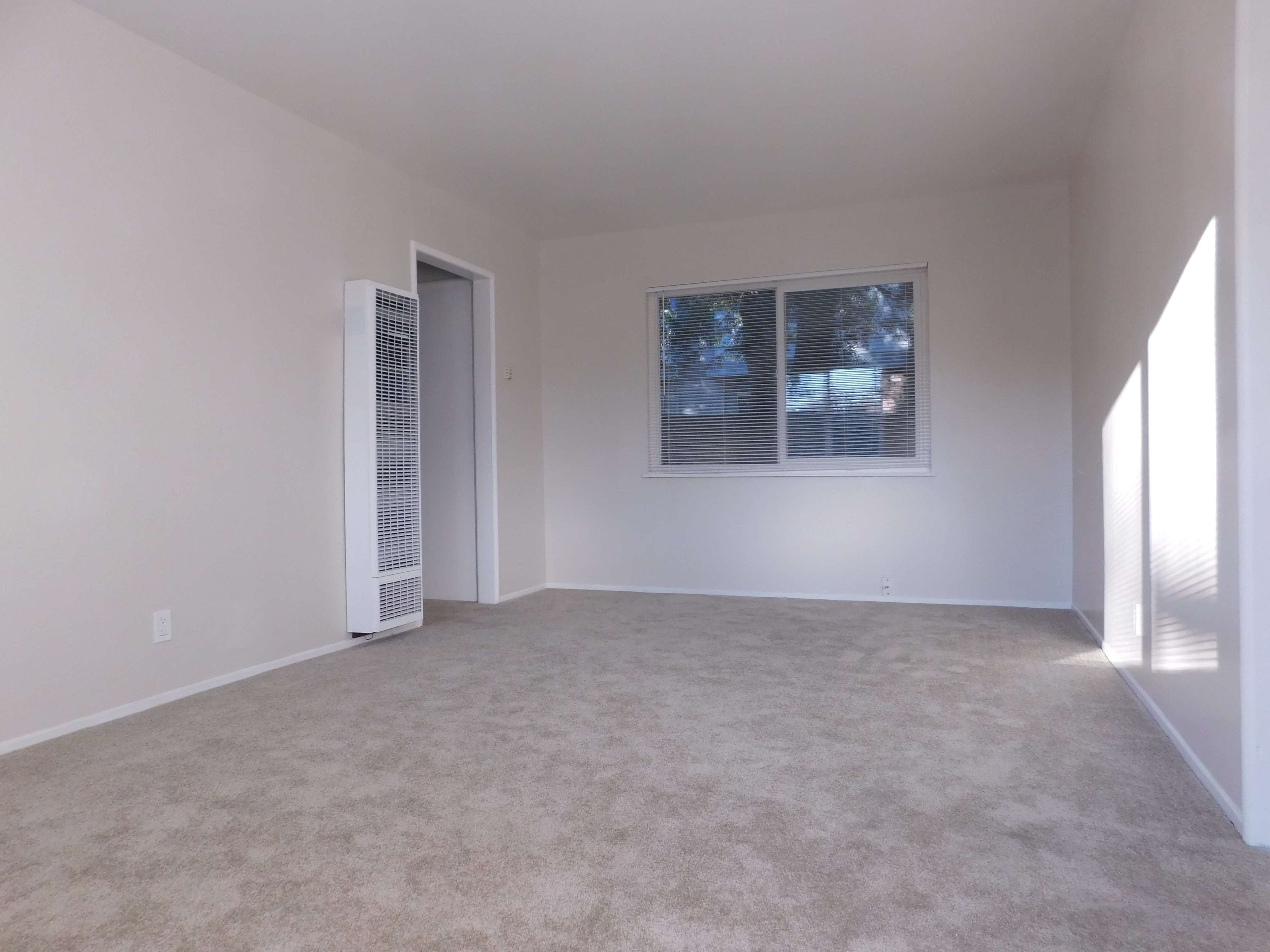 1x1 Living Room