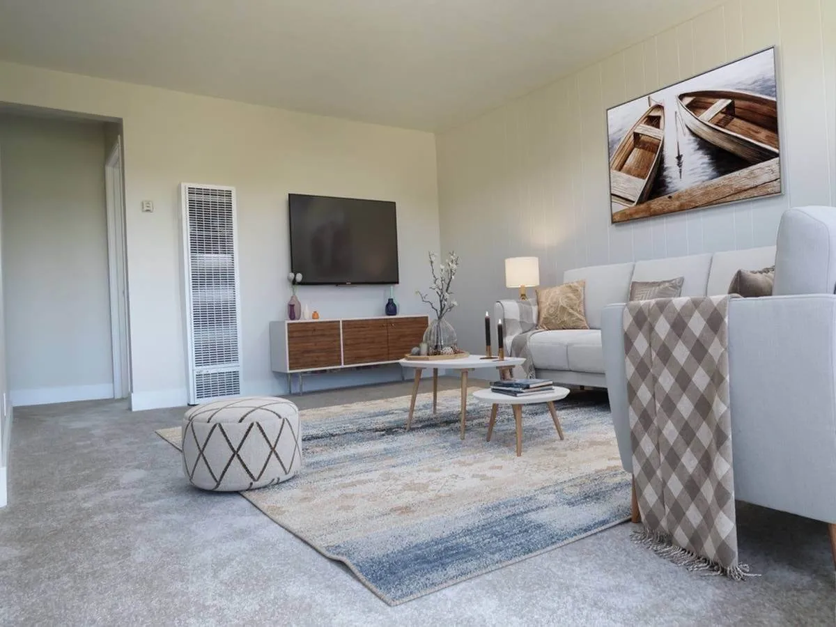 1x1 Living Room