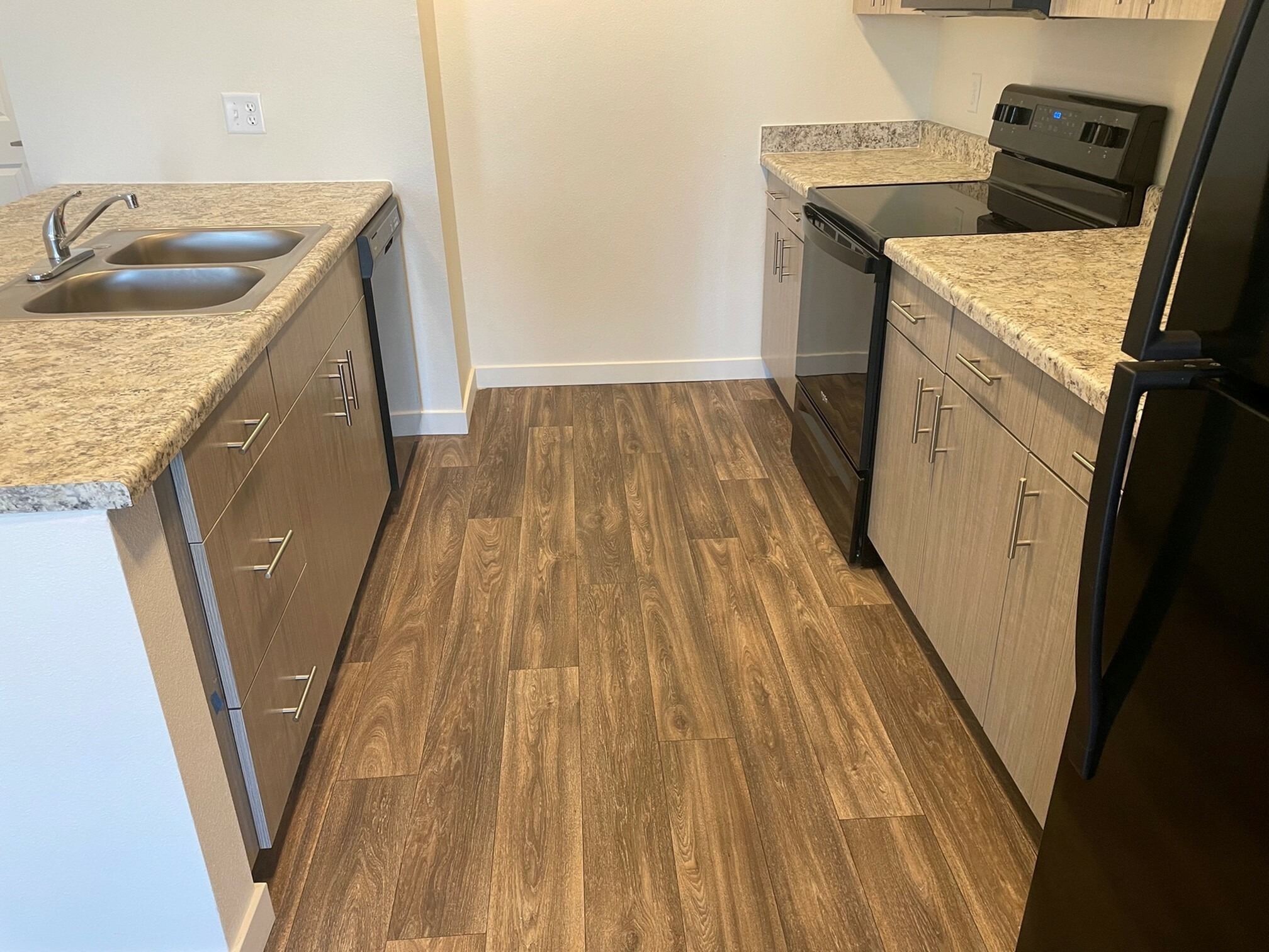 View Photos Academy Heights Apartments