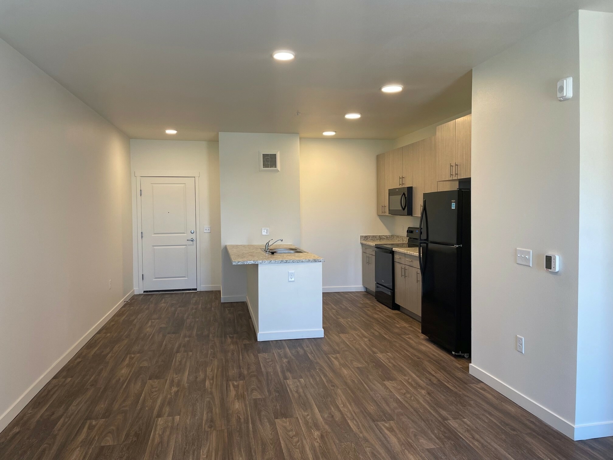 View Photos Academy Heights Apartments