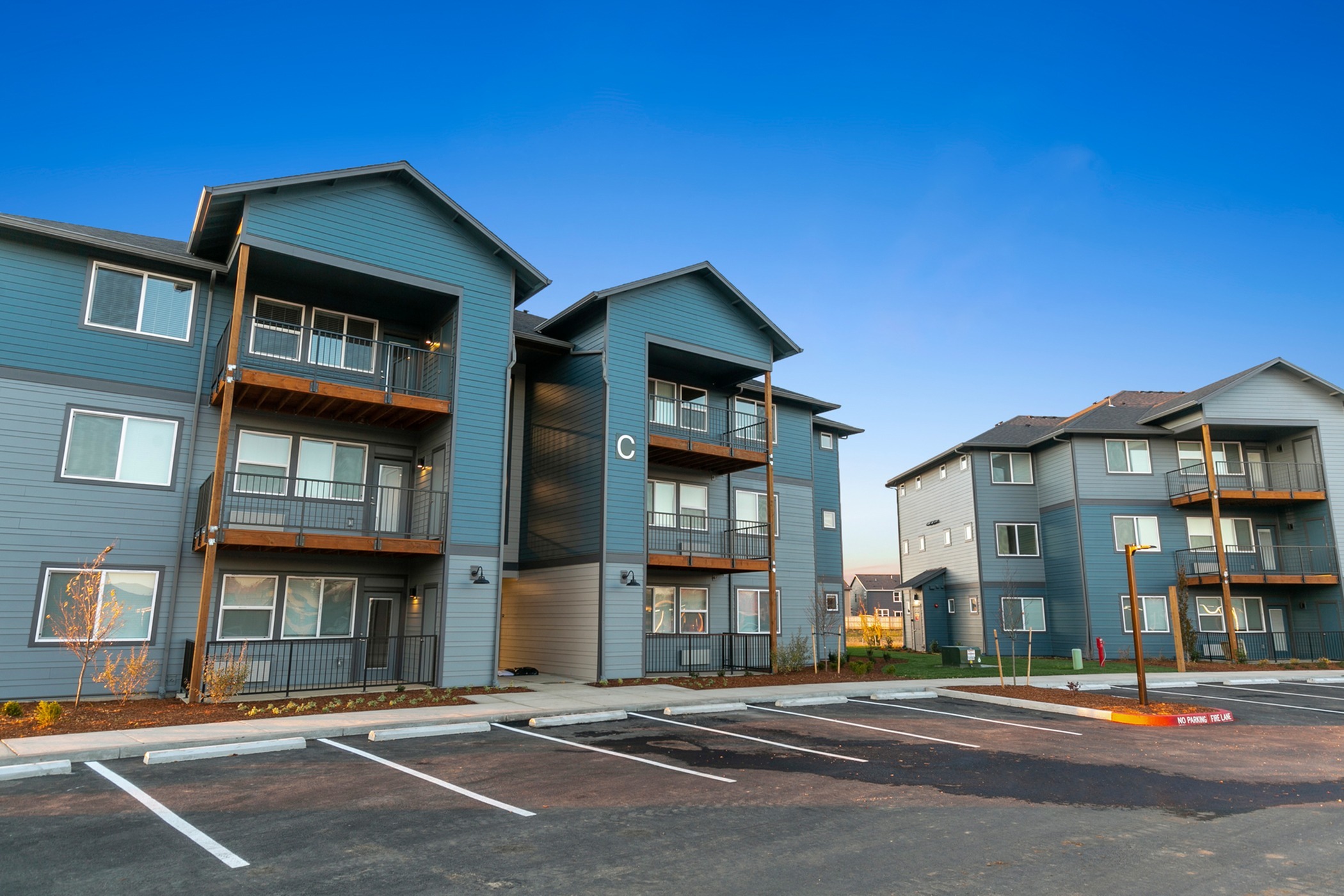 View Photos & Take A Virtual Tour Smith Creek Apartments