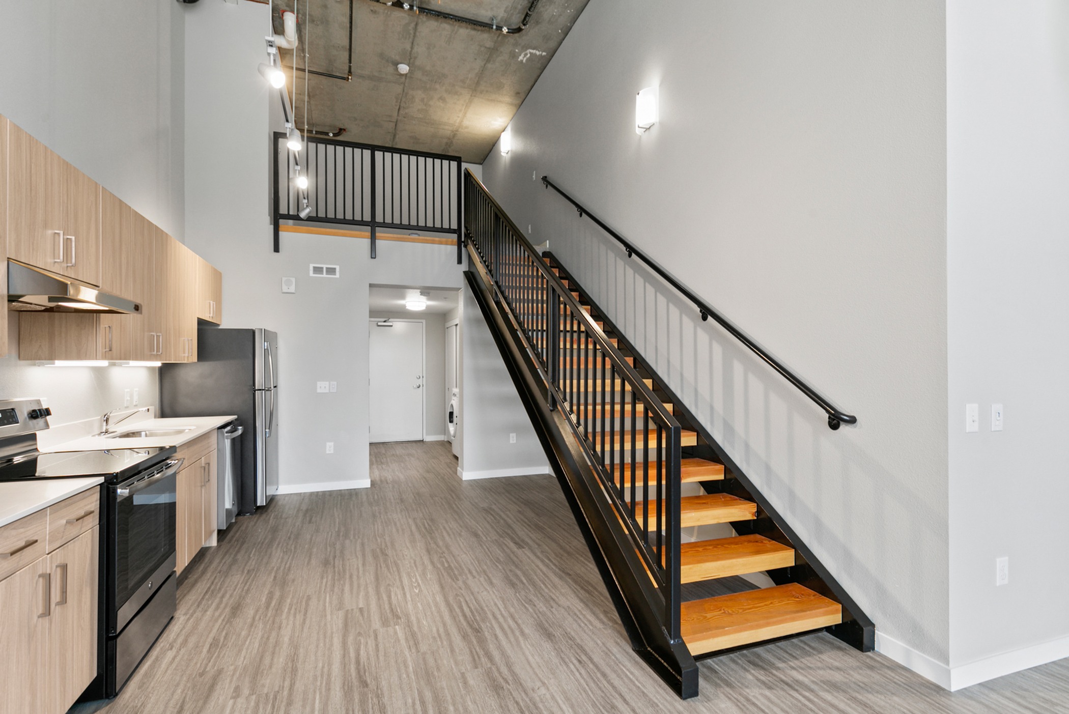Kitchen/Living Area
