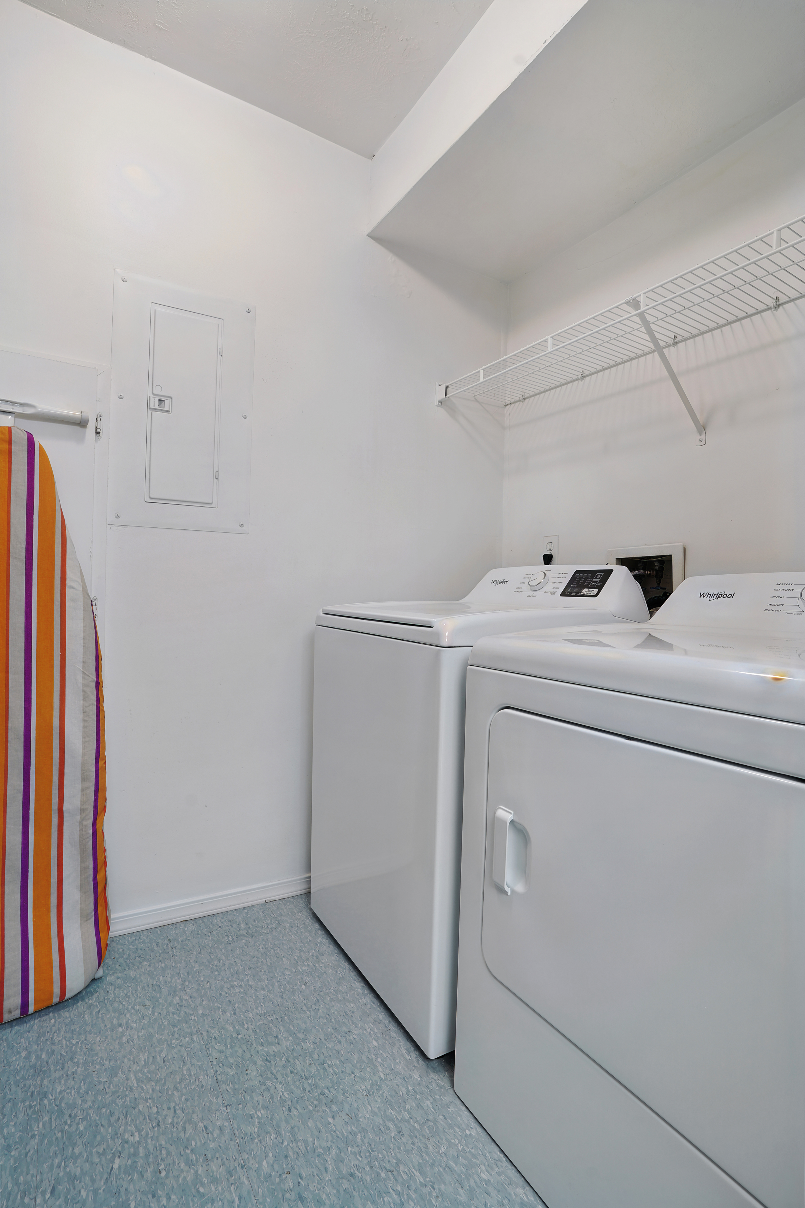Laundry Room with Appliances