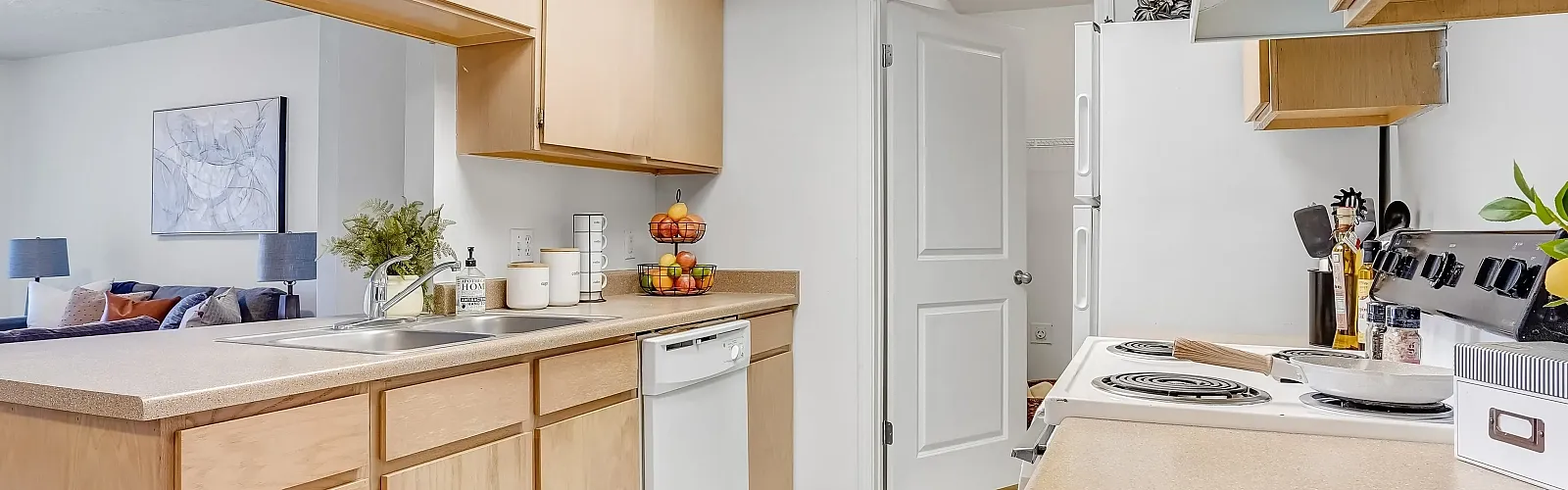 Bright Kitchen and open floorplan