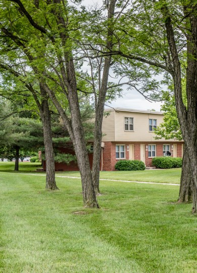 view of middle branch townhomes from courtyard
