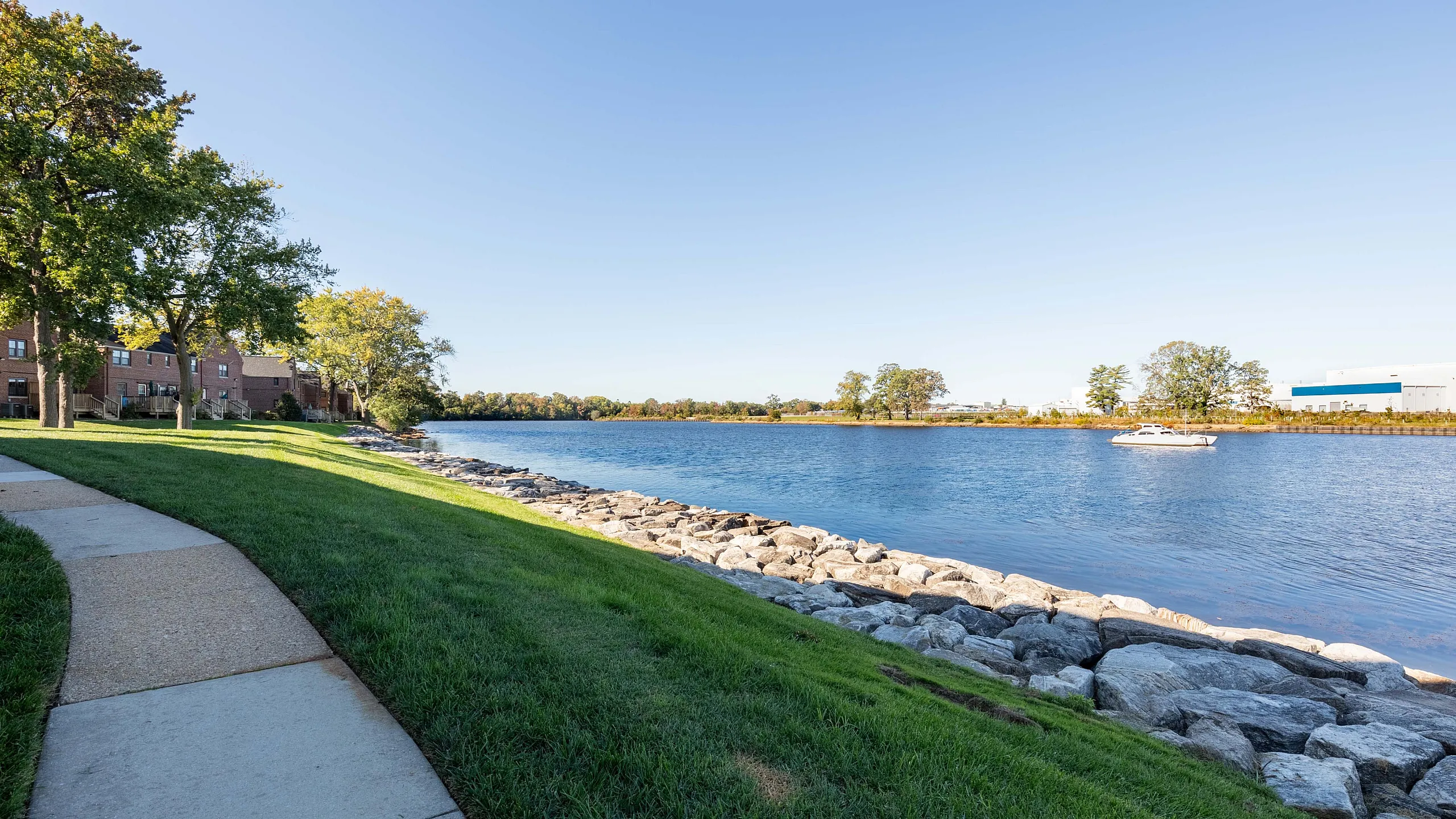 Stanbury Manor Landing Image