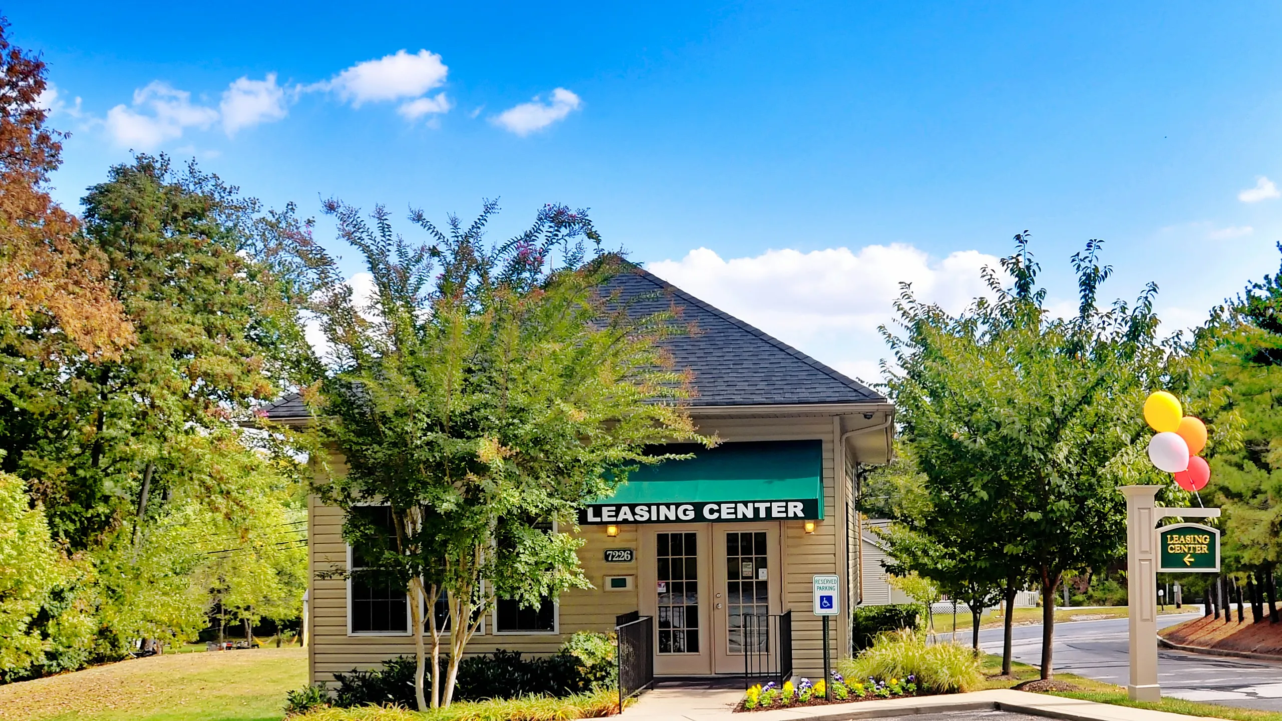 Oakview Apartments