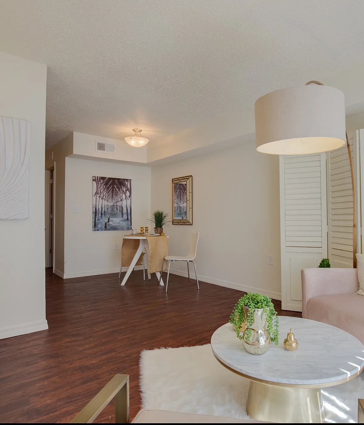 Canyon Square Living Room