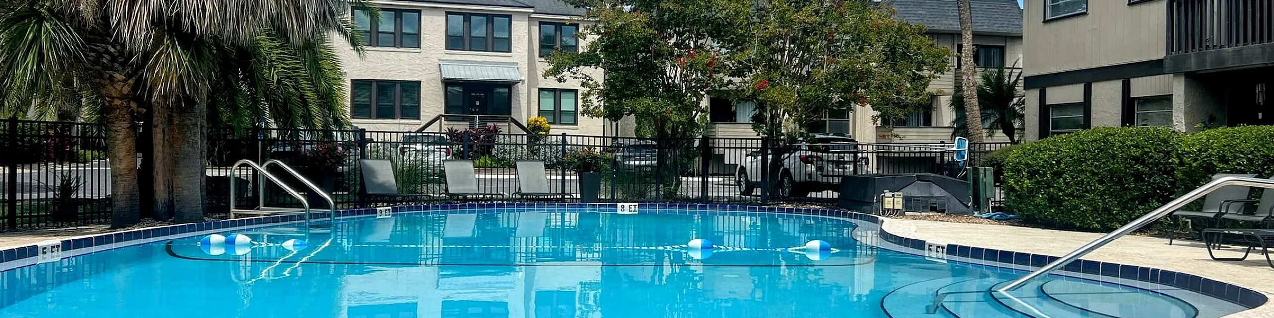 Riviera Park Poolside