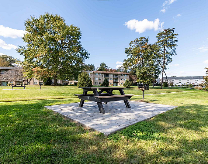 Woodside Apartments