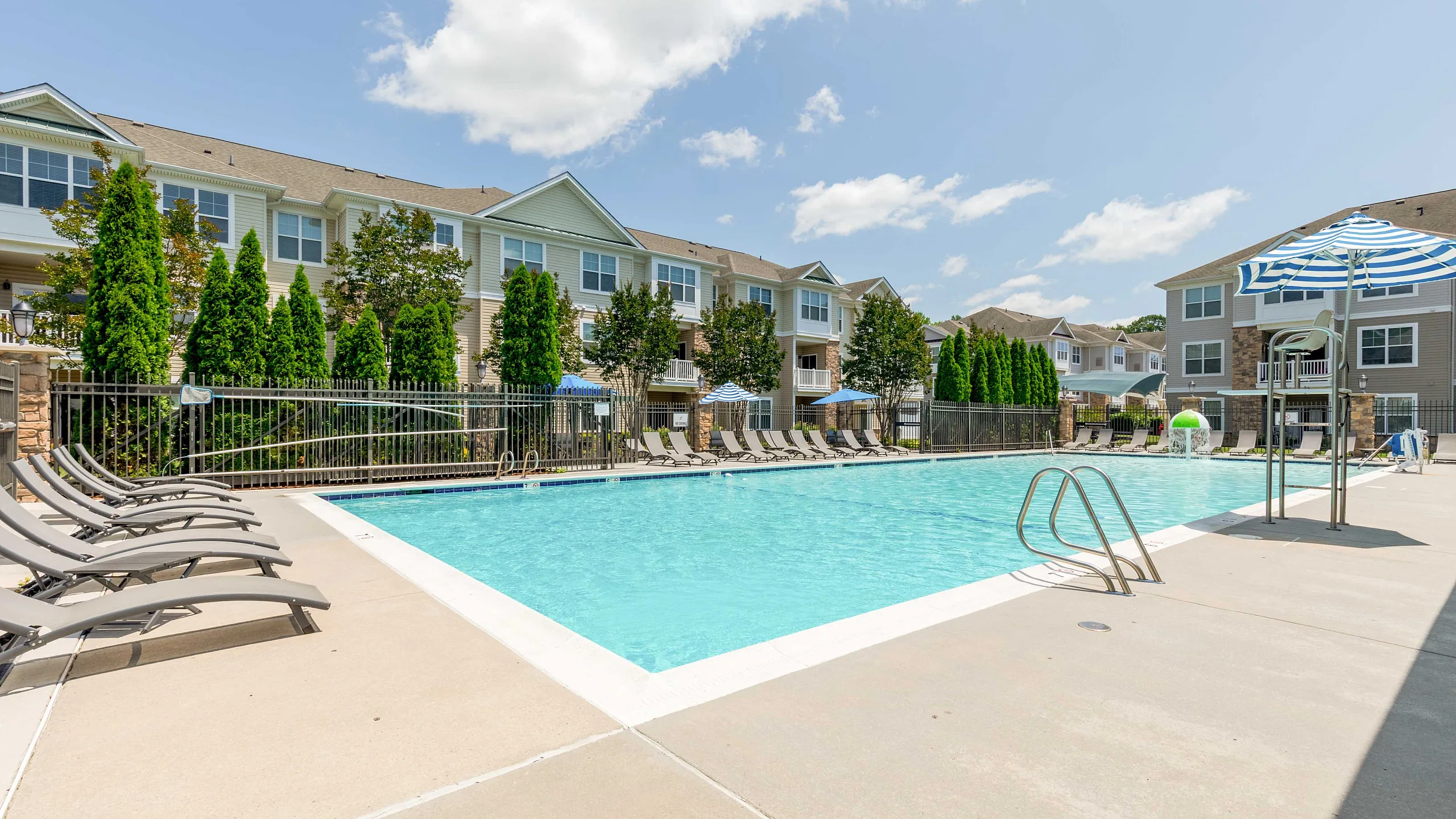 Riverside Apartments and Townhomes