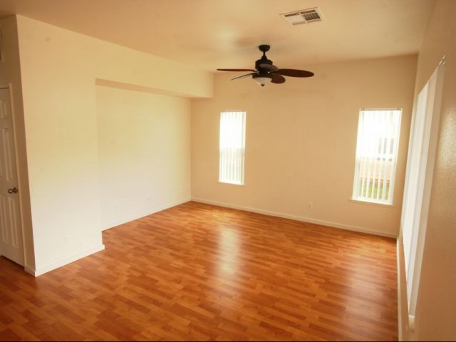 3-Bedroom Sergeant Major Home on Red Hill, great room