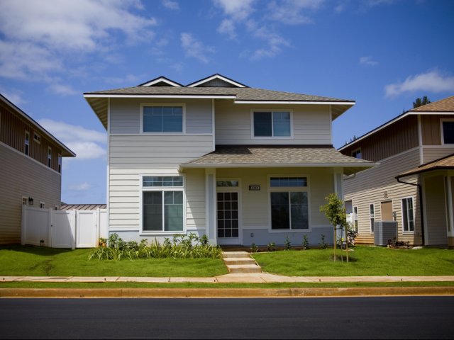4-Bedroom Sergeant Major Home on Schofield Barracks and AMR, exterior home view