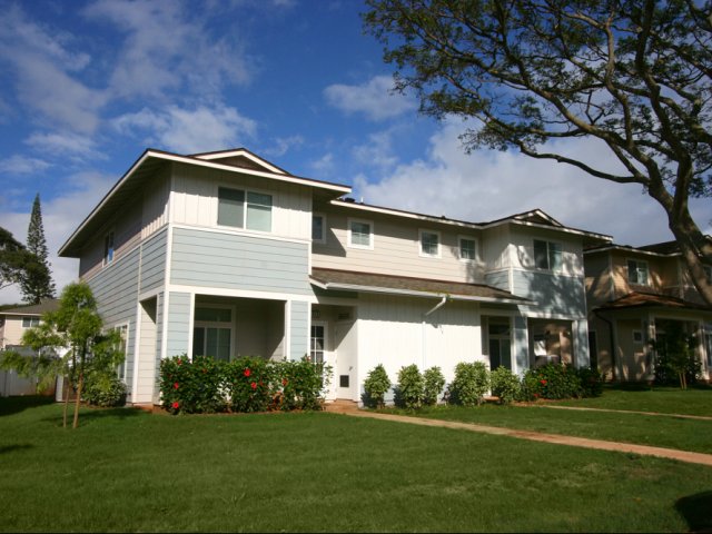 4-bedroom new duplex on Schofield, Wheeler, HMR, beautiful exterior