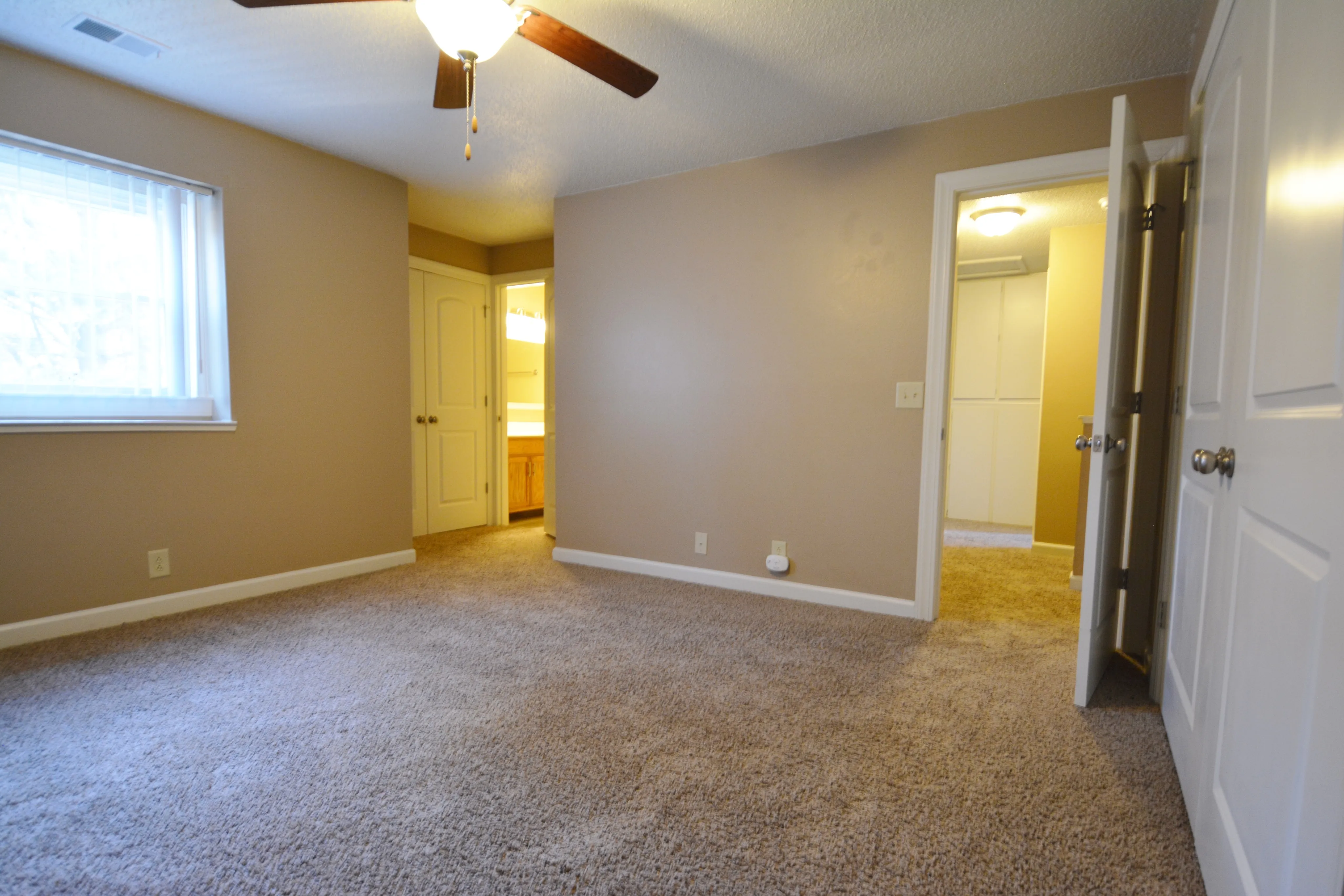 Luxurious Bedroom | Apartments in Fort Campbell, KY | Campbell Crossing