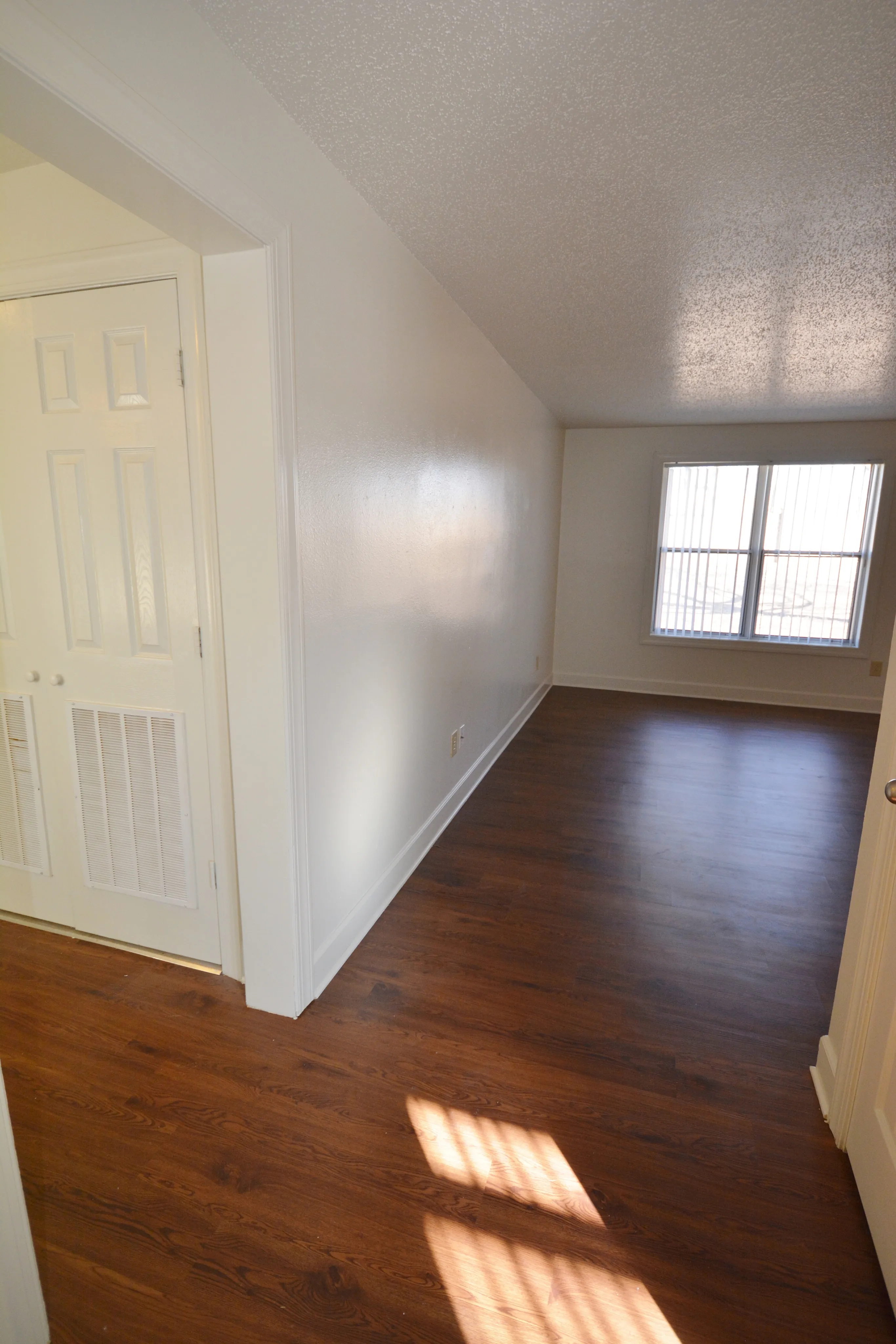 Luxurious Living Area | Apartment in Fort Campbell, KY | Campbell Crossing